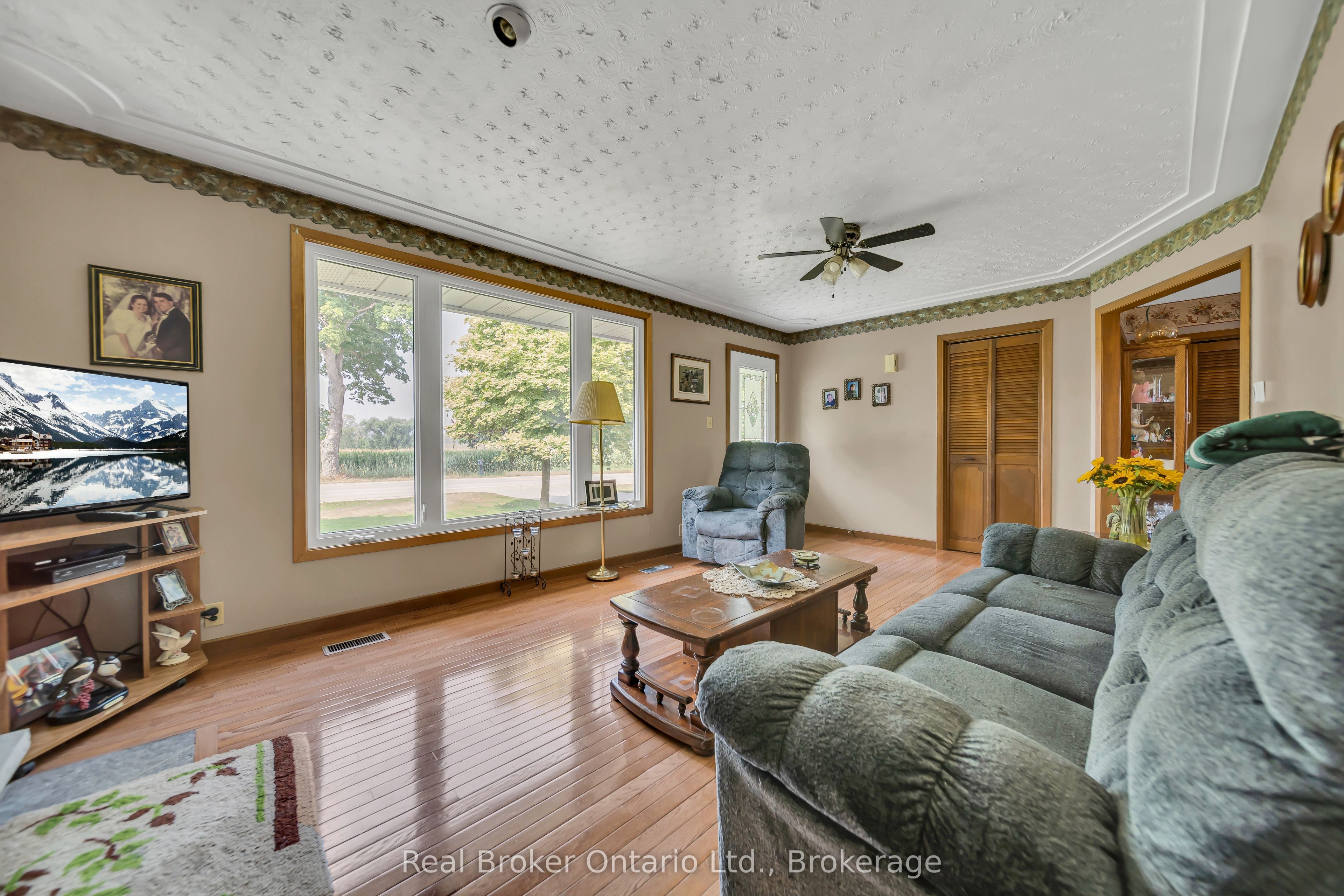 5427 Perth Rd 178 Road, North Perth, ON N0G 2P0