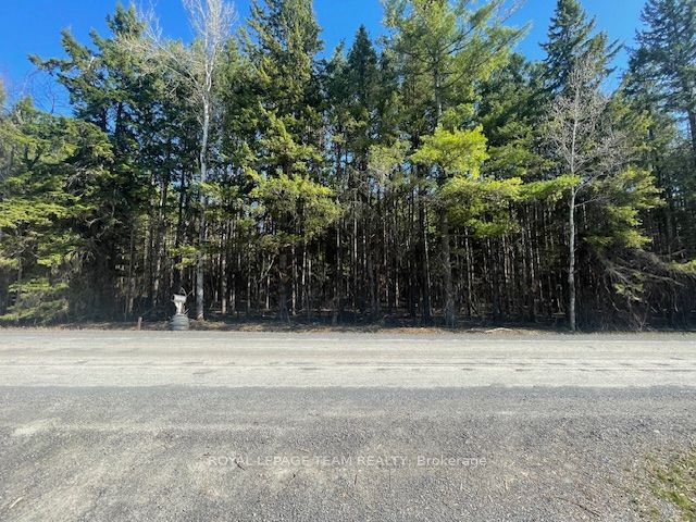10549 Loughlin Ridge Road, North Dundas, ON K0E 1S0