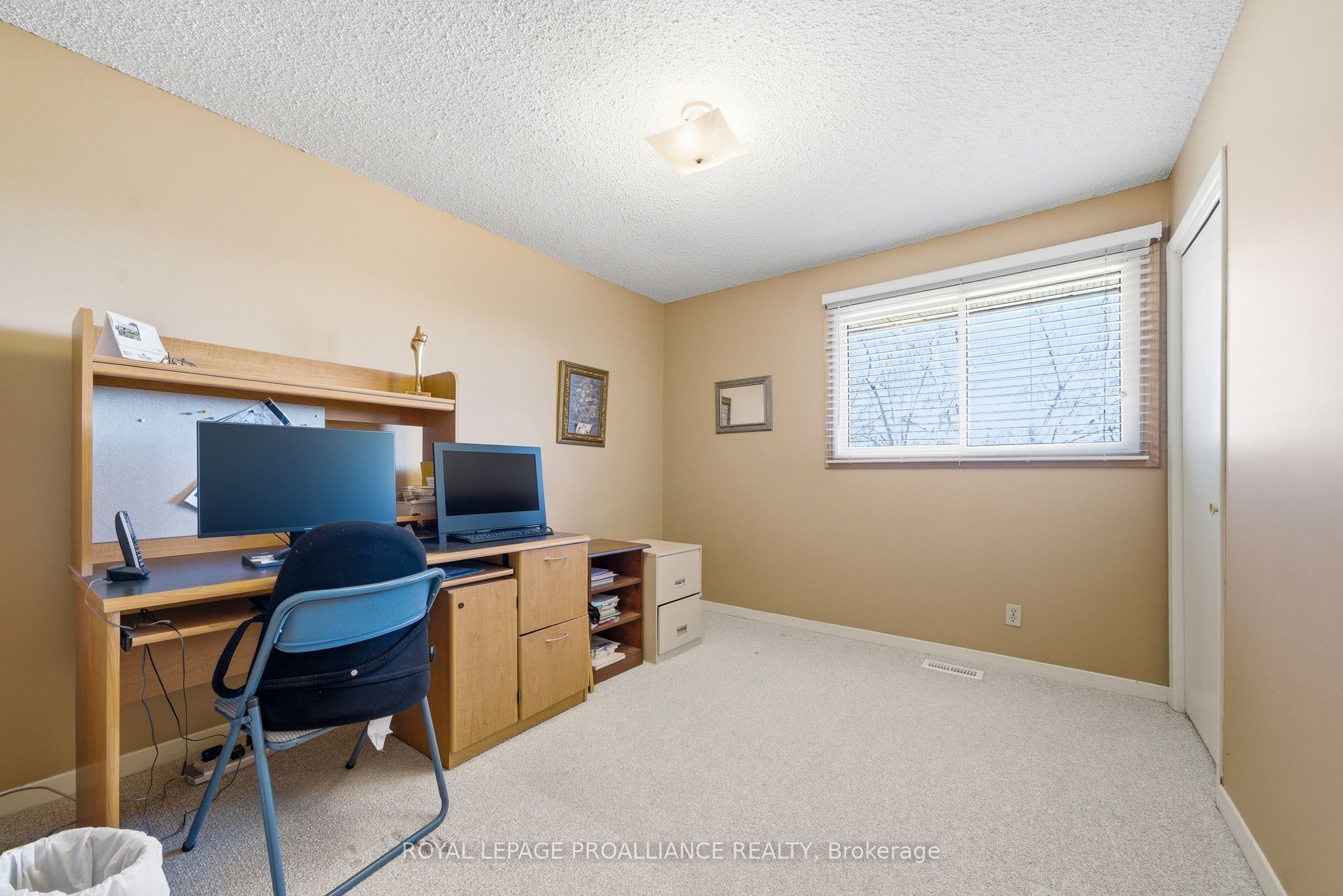 125 Tracey Park Drive, Belleville, ON K8P 5C7