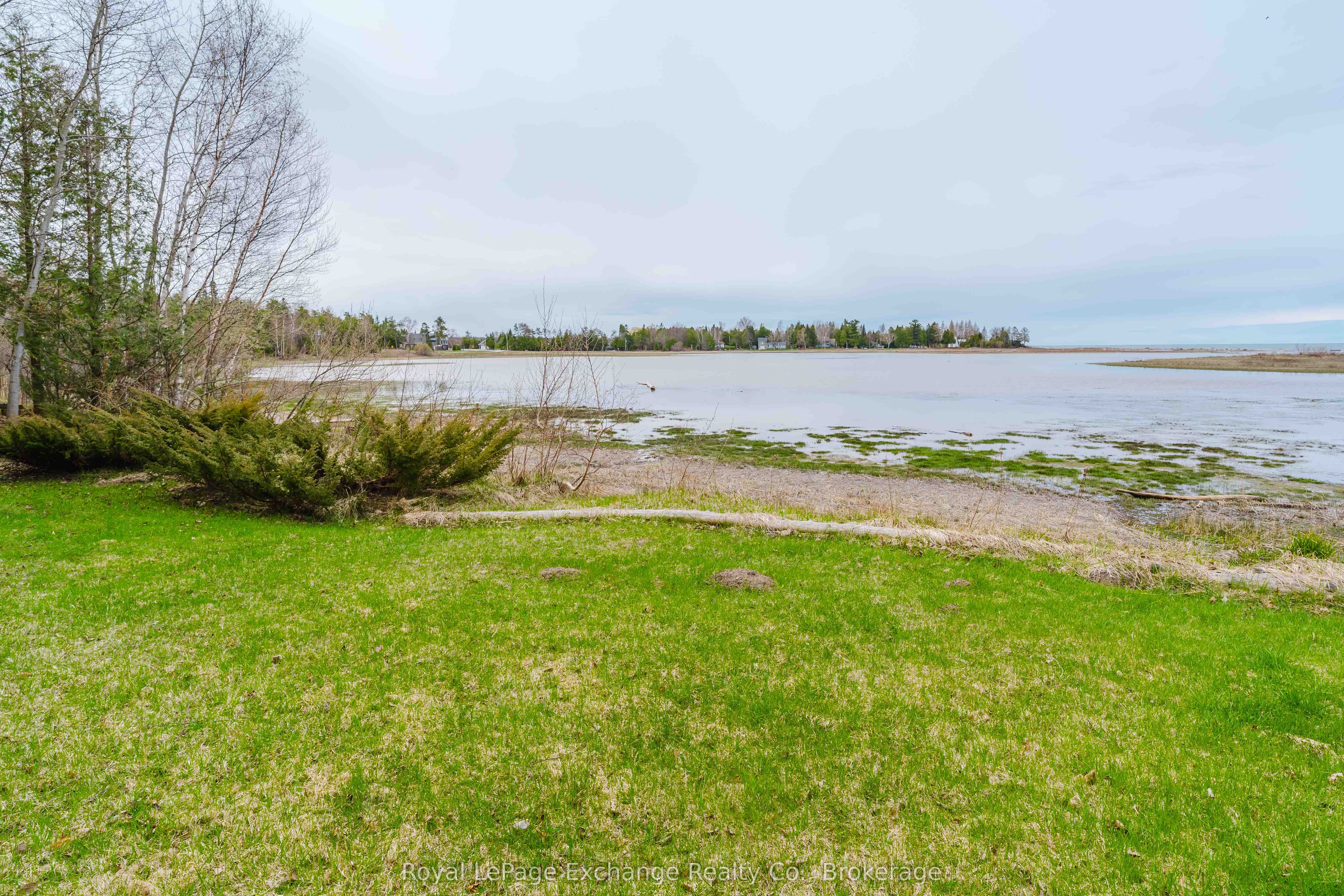 201 Miramichi Bay Road S, Saugeen Shores, ON N0H 2C6