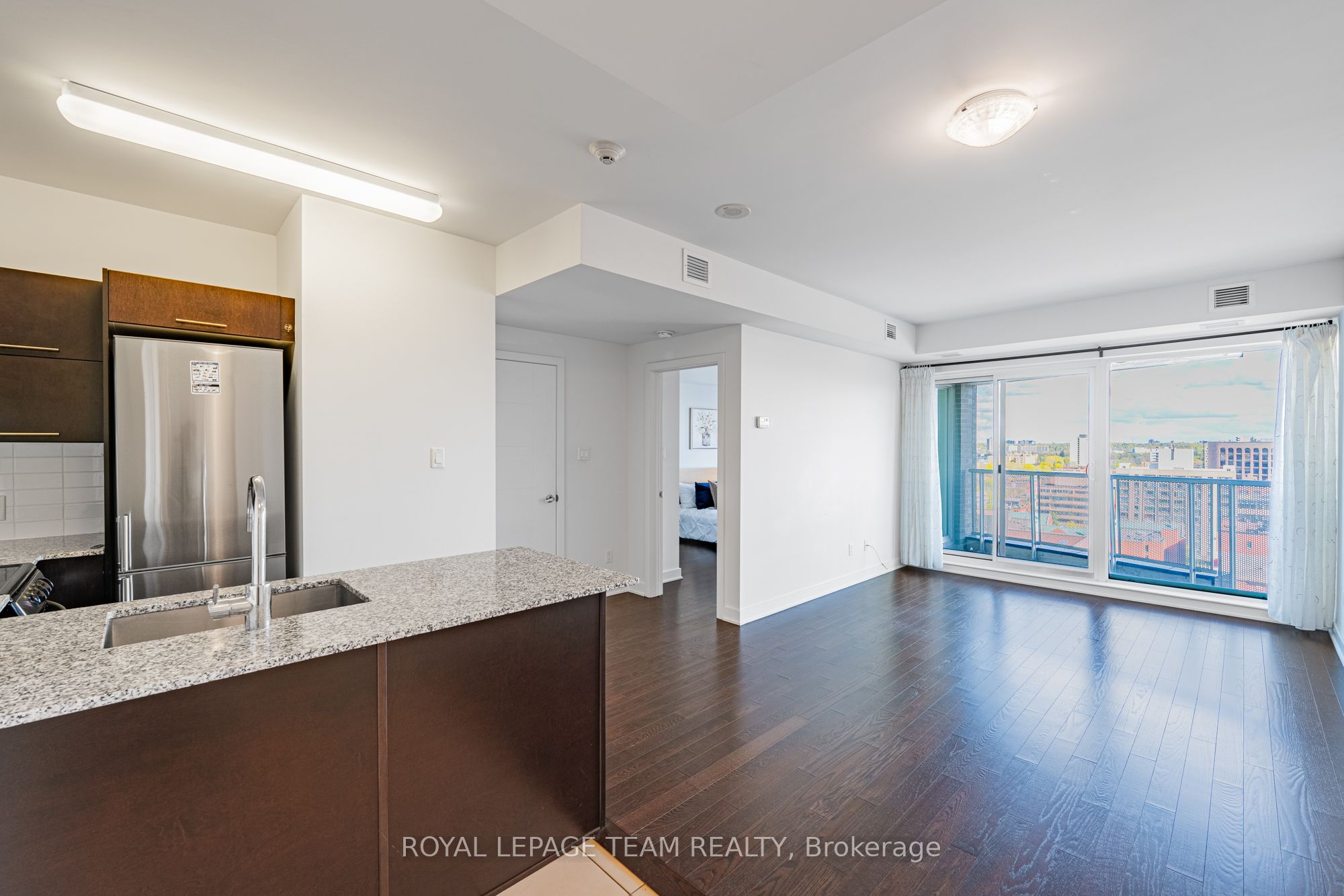 40 Nepean Street 1306, Ottawa Centre, ON K2P 0X5