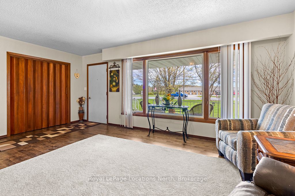 317044 Highway 6 & 10 N/A, Chatsworth, ON N0H 1G0