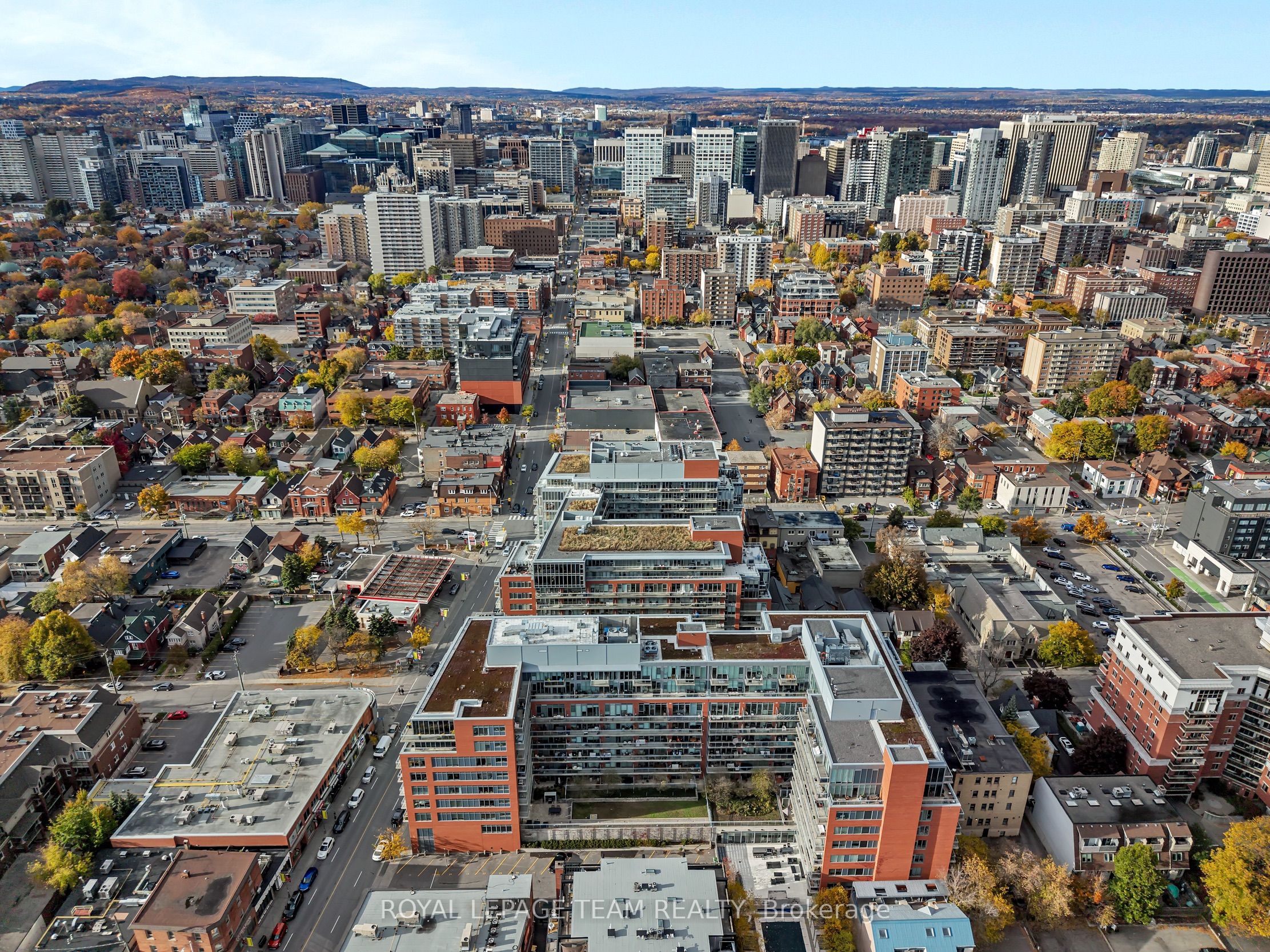 360 Mcleod Street 905, Ottawa Centre, ON K2P 1A9