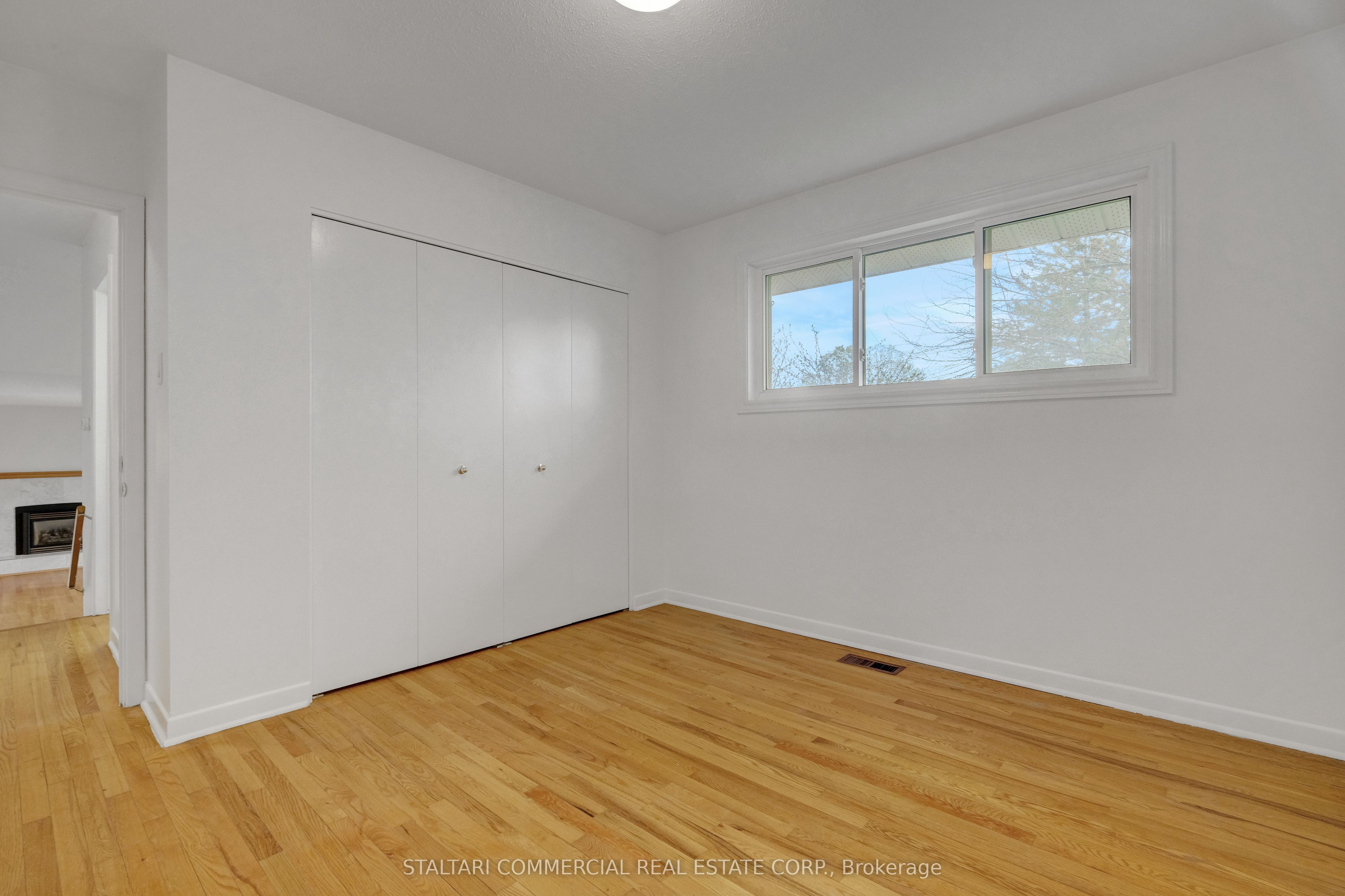 1156 Deer Park Road W, Cityview - Parkwoods Hills - Rideau Shore, ON K2E 6H3