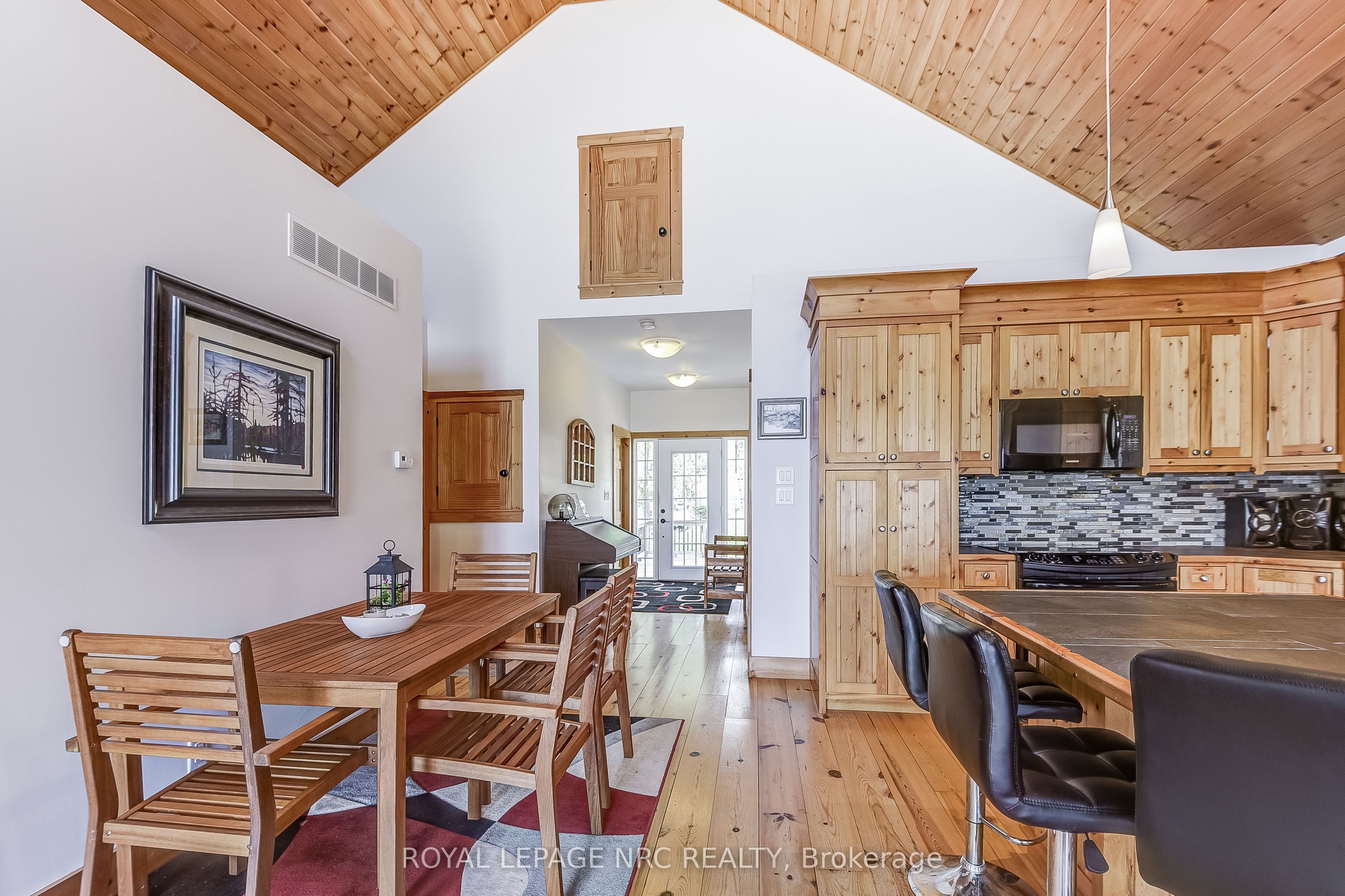 10849 Lakeshore Road W, Wainfleet, ON L3K 5V4