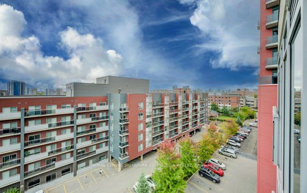 250 Albert Street 208, Waterloo, ON N2L 0H5