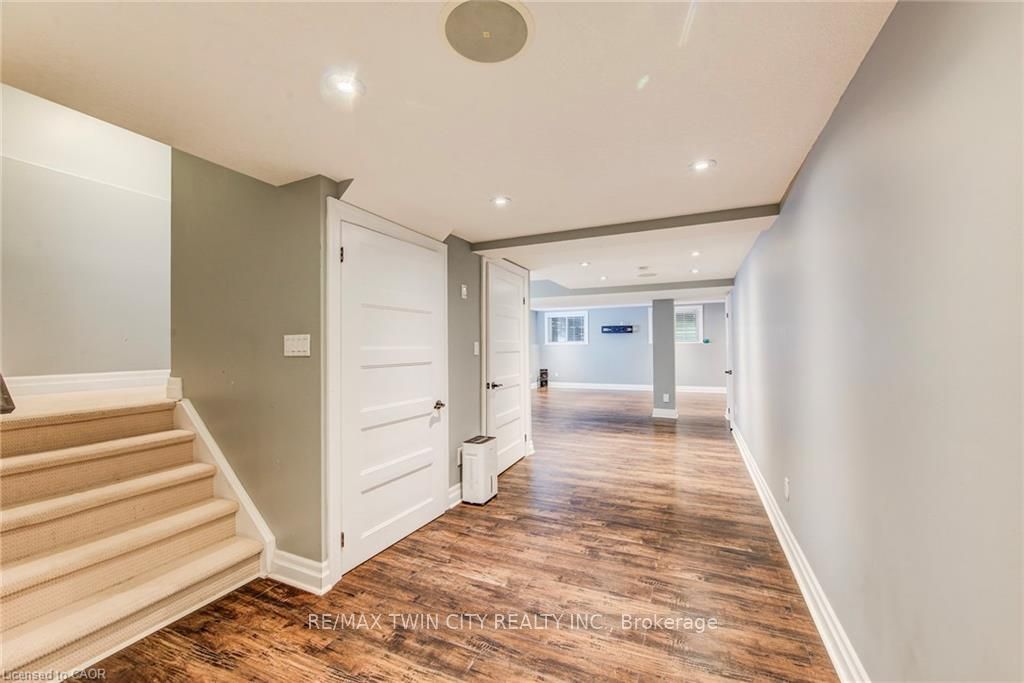 78 DOLMAN Street, Woolwich, ON N0B 1M0
