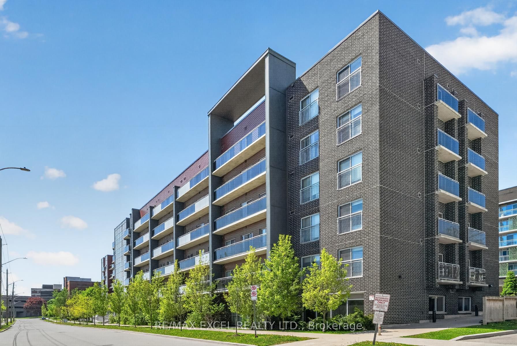 251 Hemlock Street 615, Waterloo, ON N2L 3R4