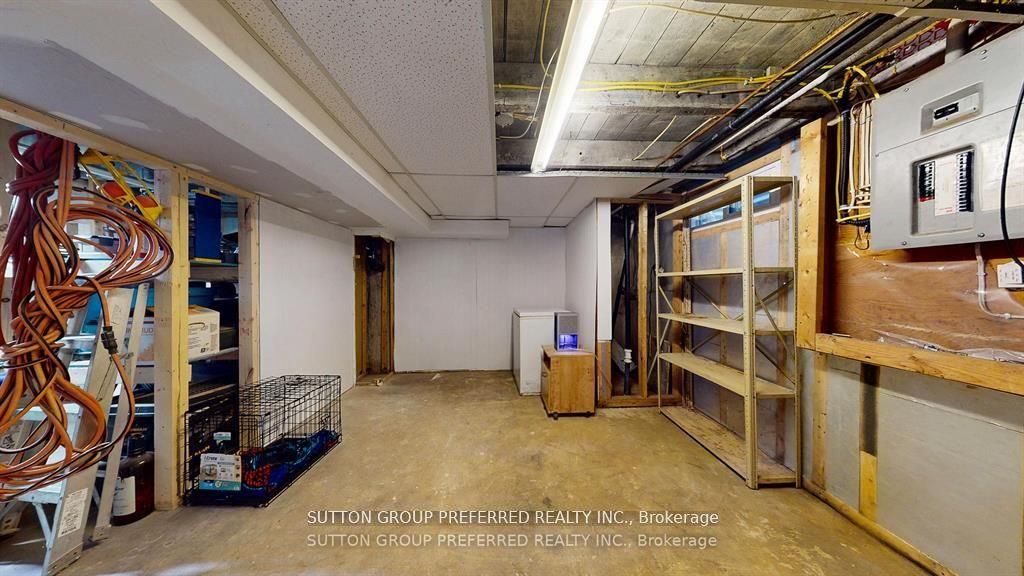 46 Owaissa Street, St. Thomas, ON N5P 1T2