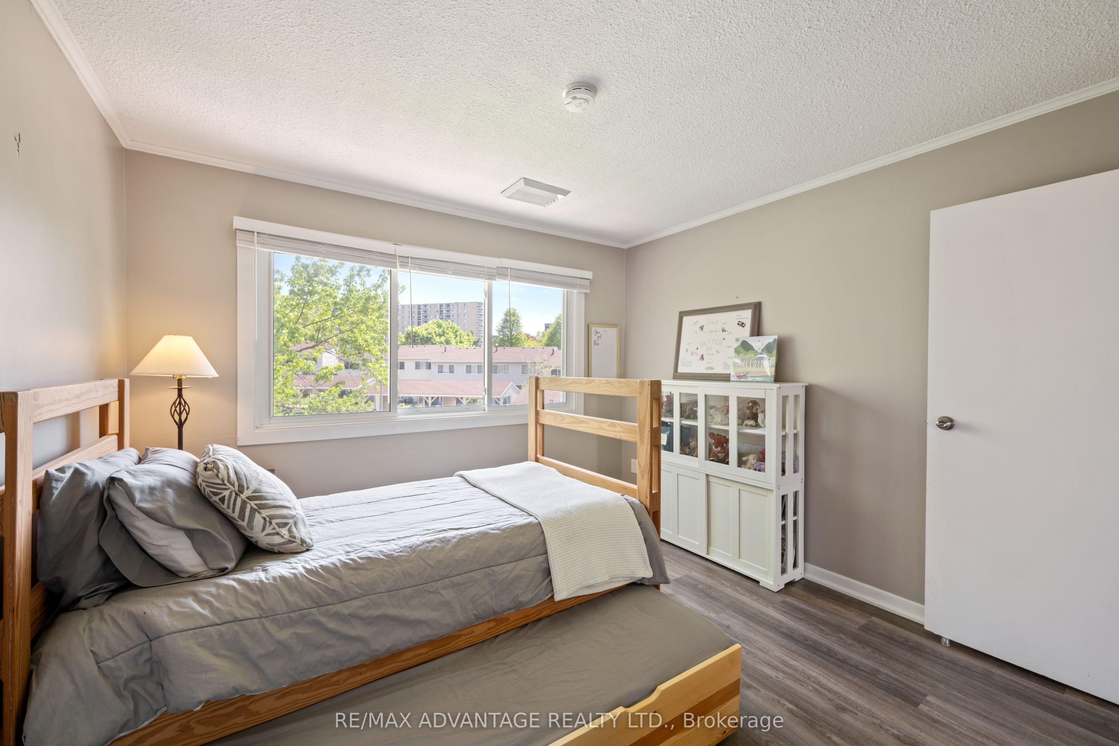 749 Wilkins Street, London South, ON N6C 4Z9