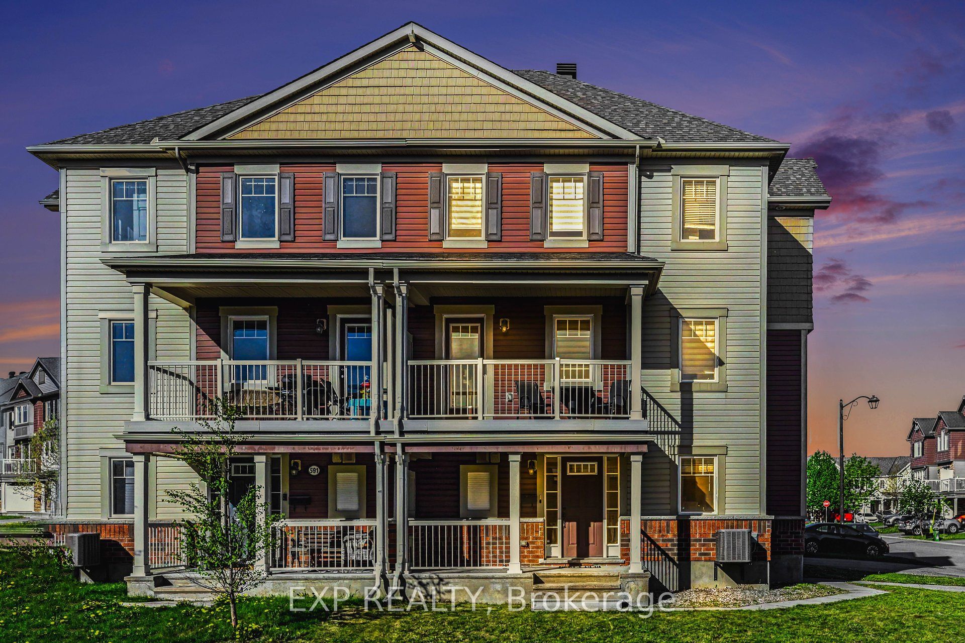 28 Streambank Street, Kanata, ON K2M 0J8