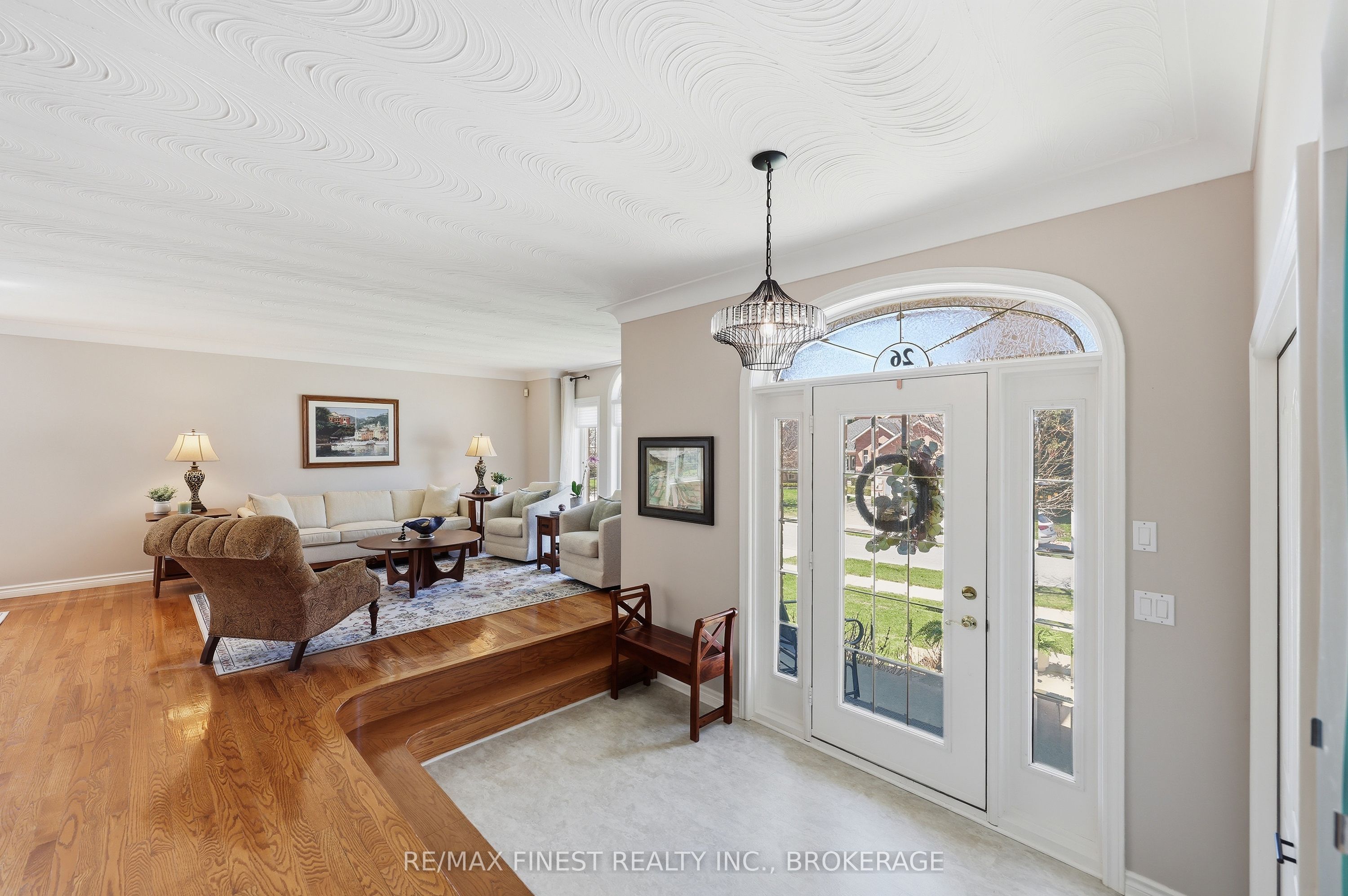 26 Kenwoods Circle, Kingston, ON K7K 6Y1