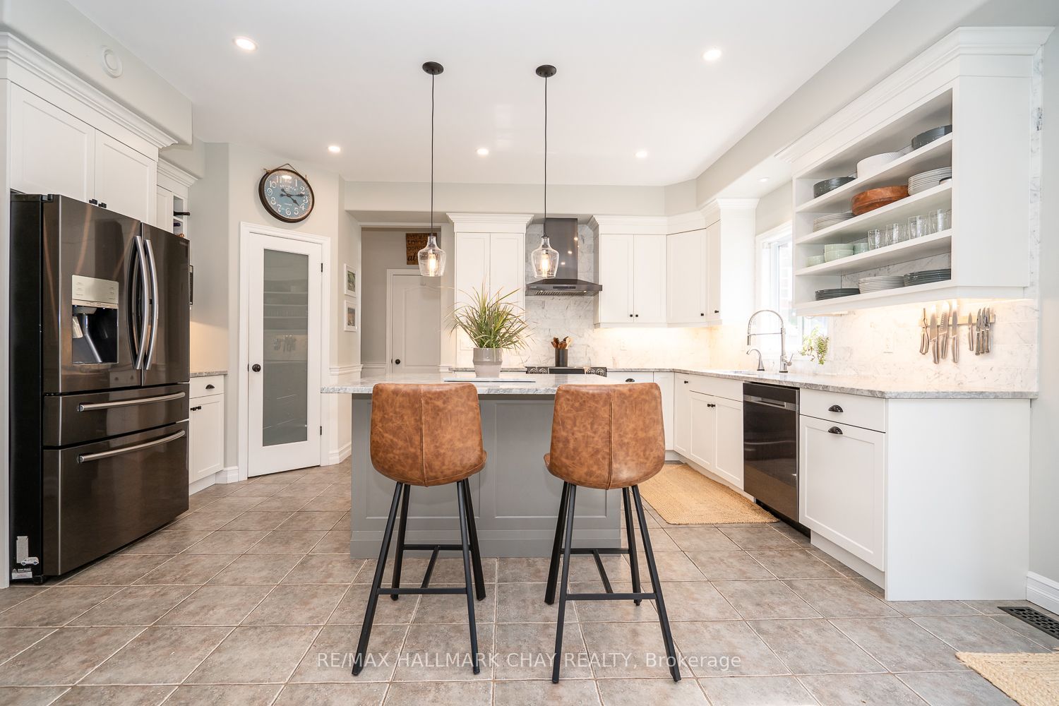 23 Somerville Crescent, Mulmur, ON L9V 3J2