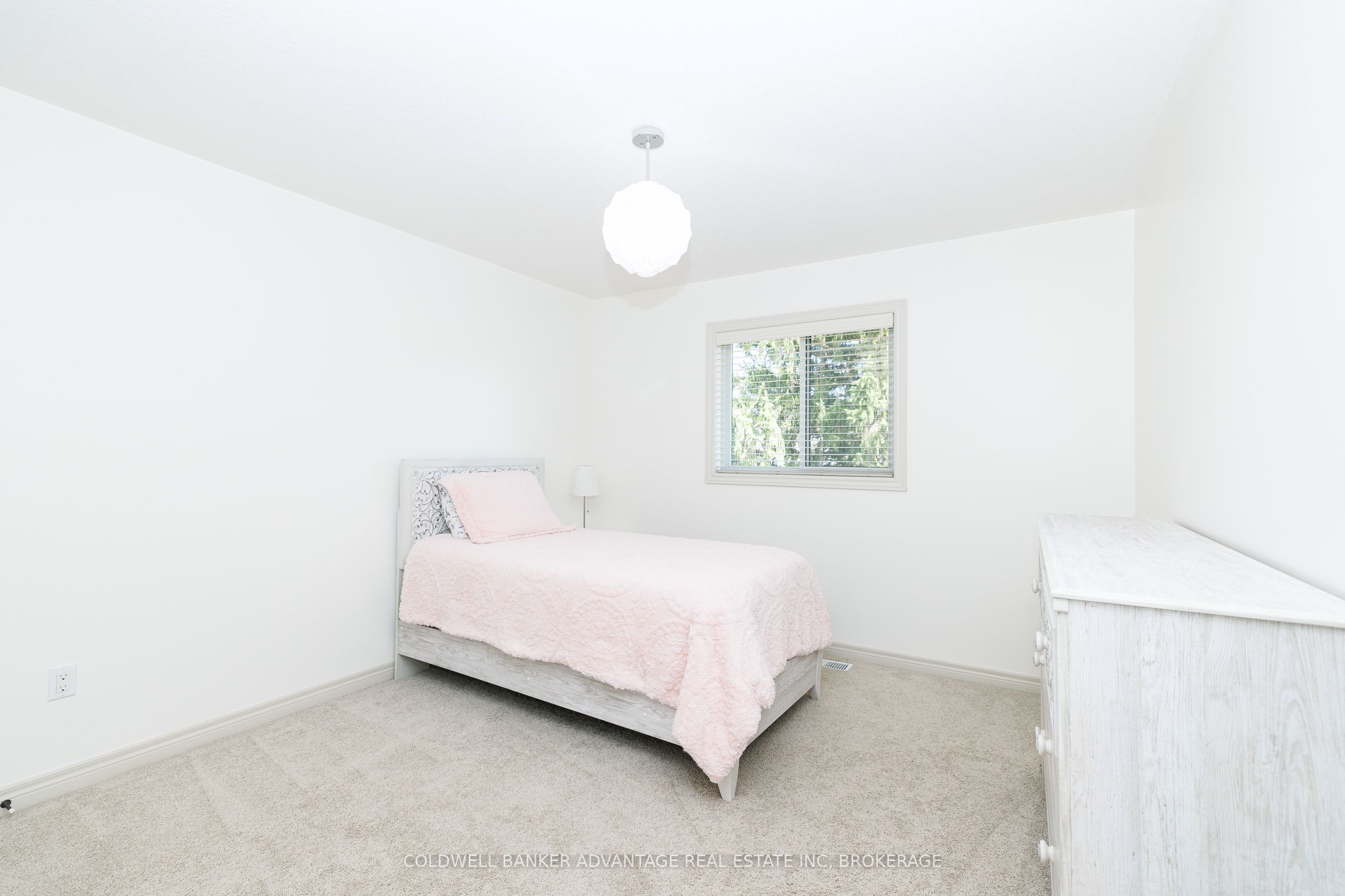 395 Michael Drive, Welland, ON L3C 0A5