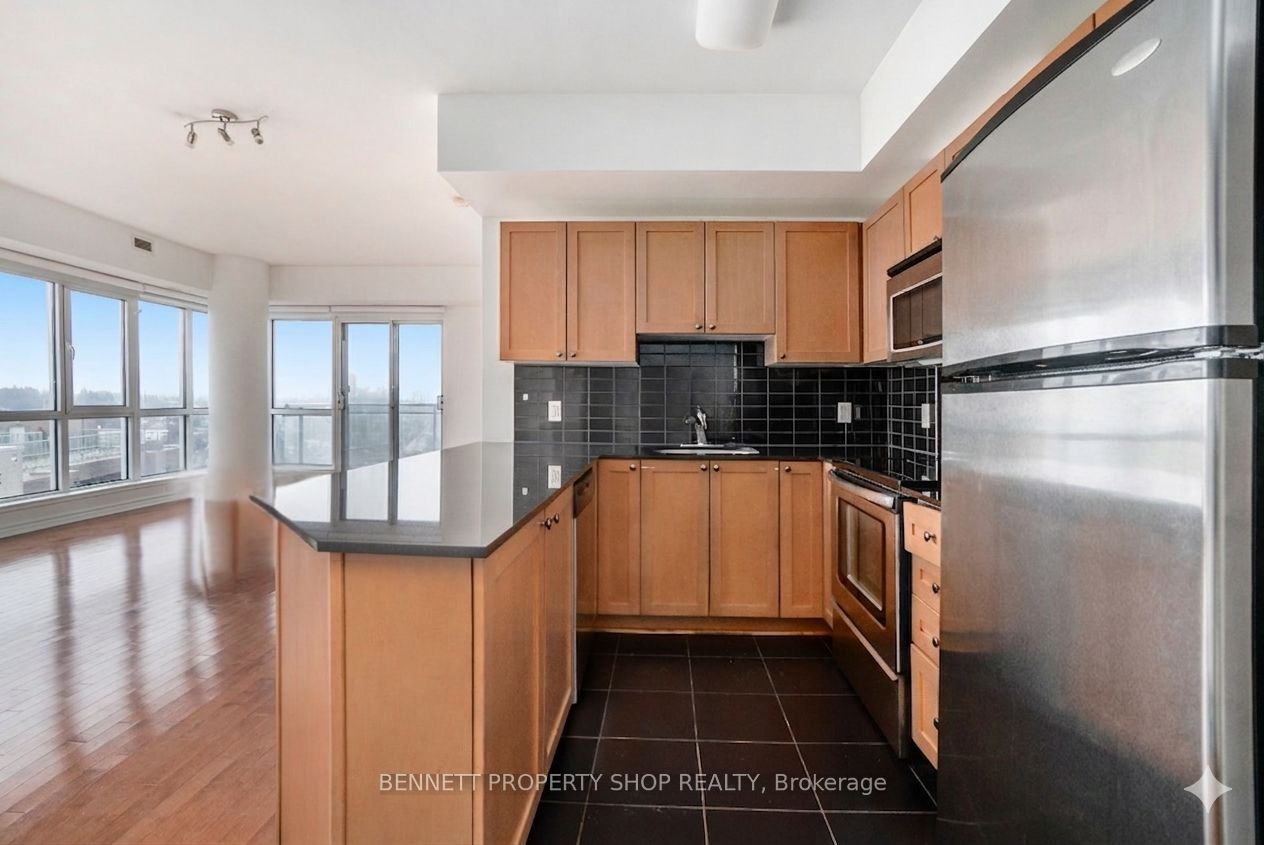 70 Landry Street 1204, Vanier and Kingsview Park, ON K1L 0A8