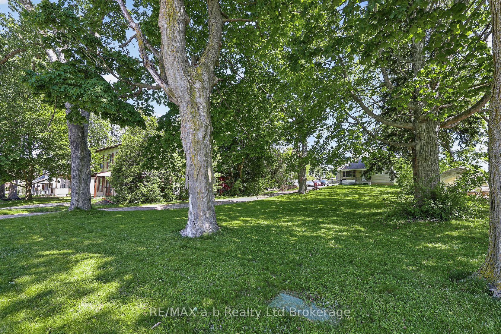 305 Hall Street, Ingersoll, ON N5C 1V8