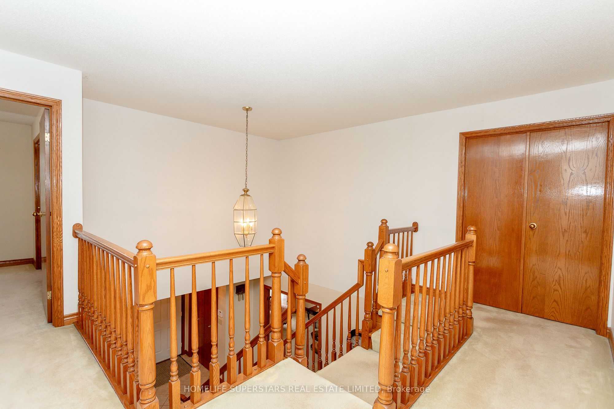 1565 Hastings Drive, London North, ON N5X 3C5