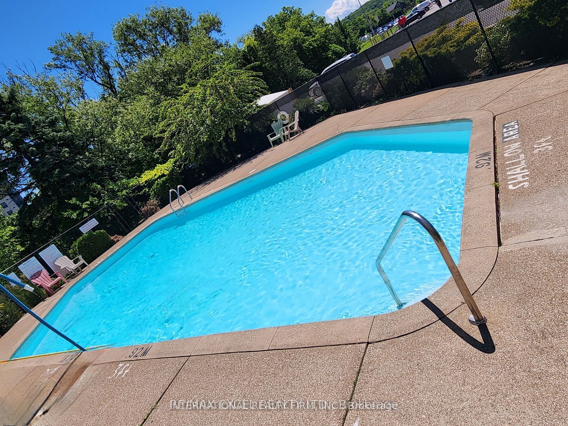 215 Glenridge Avenue 1102, St. Catharines, ON L2T 3J7
