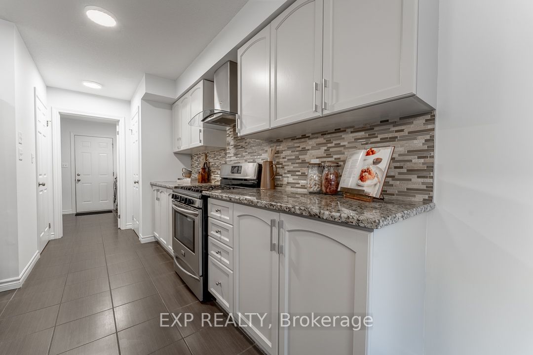 919 FOXCREEK Road, London North, ON N6G 0H1