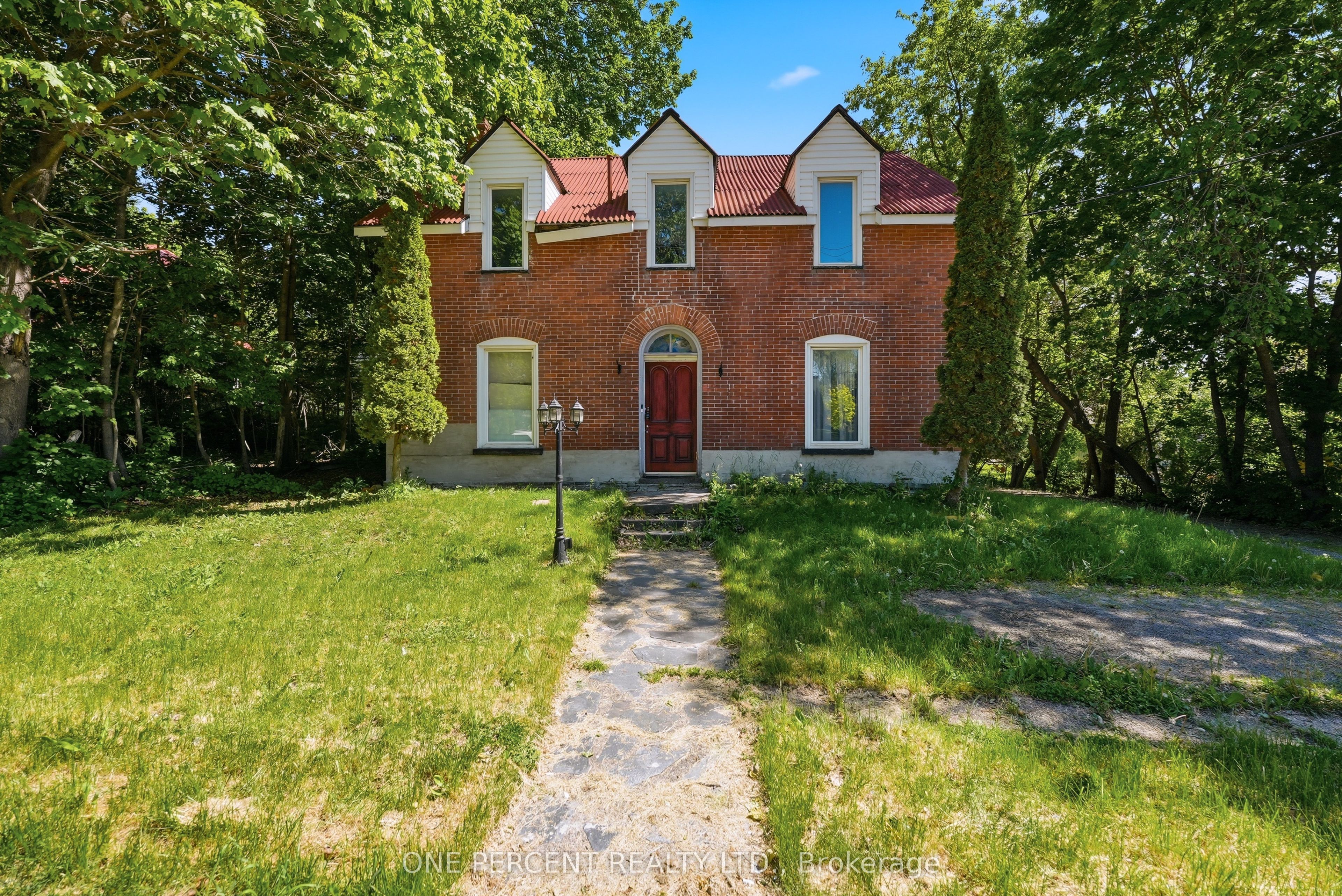 213 St Lawrence Street East Street E, Centre Hastings, ON K0K 2K0