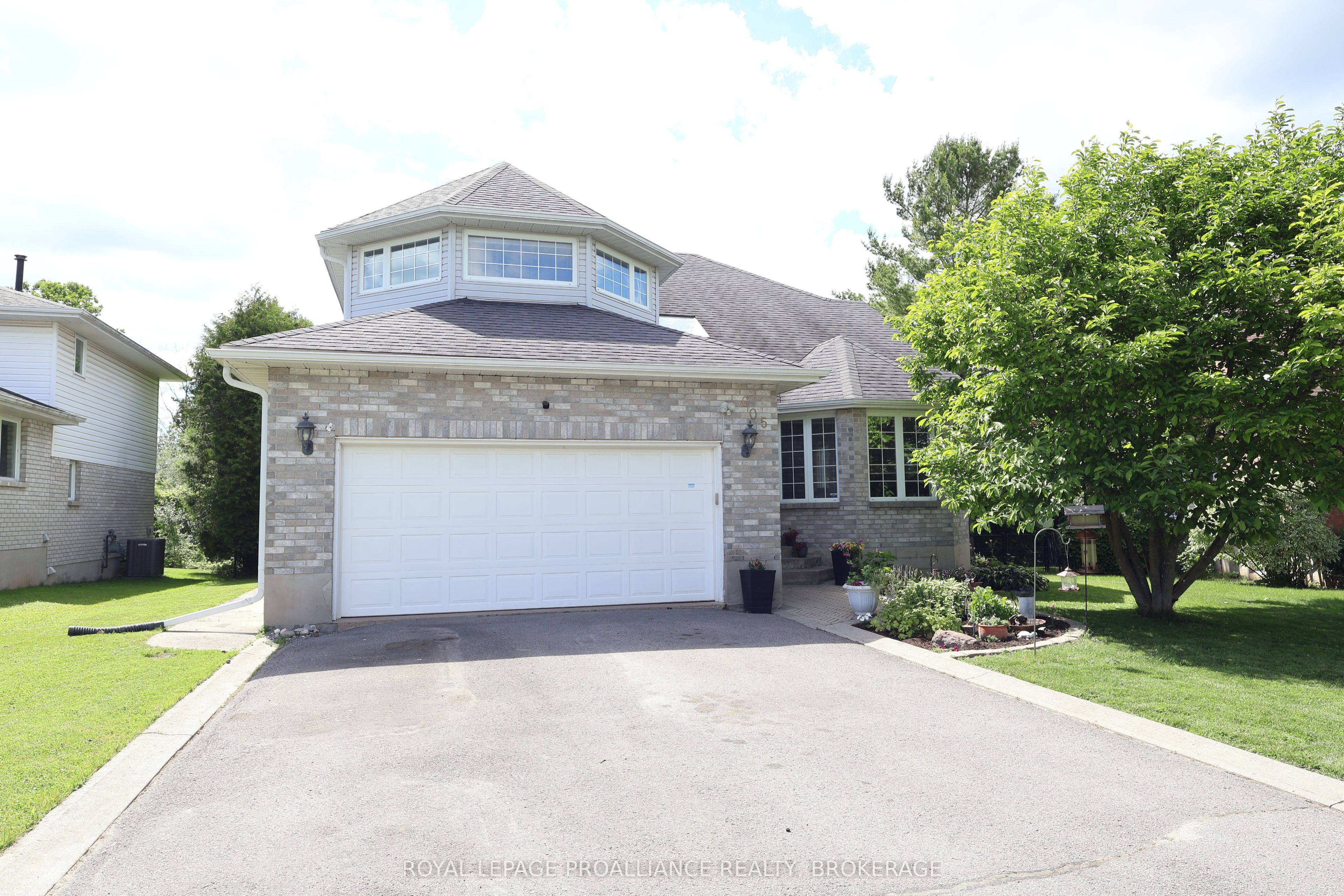 605 Fernmoor Drive, Kingston, ON K7M 8K5