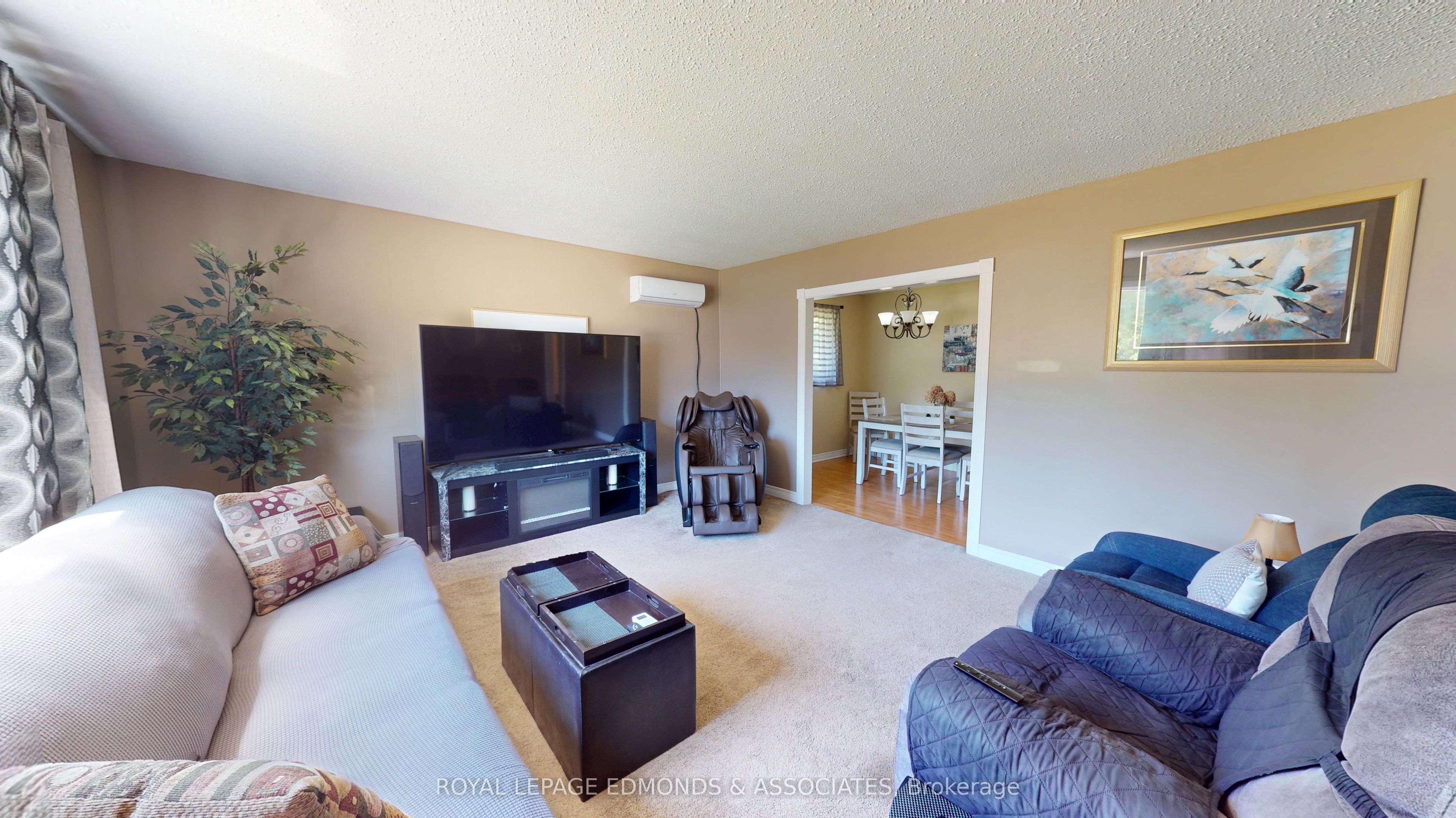 11837 Round Lake Road, Laurentian Valley, ON K8A 6W8