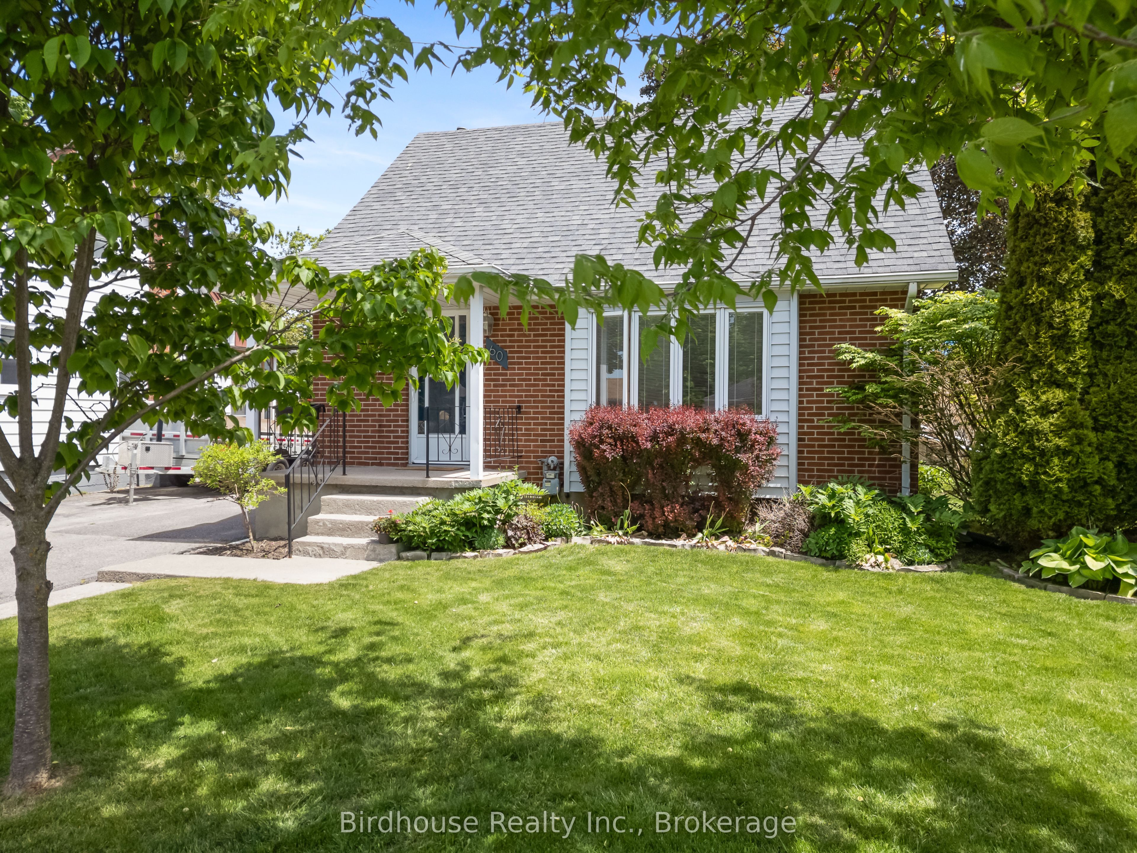 60 St David Street, Kawartha Lakes, ON K9V 1N6