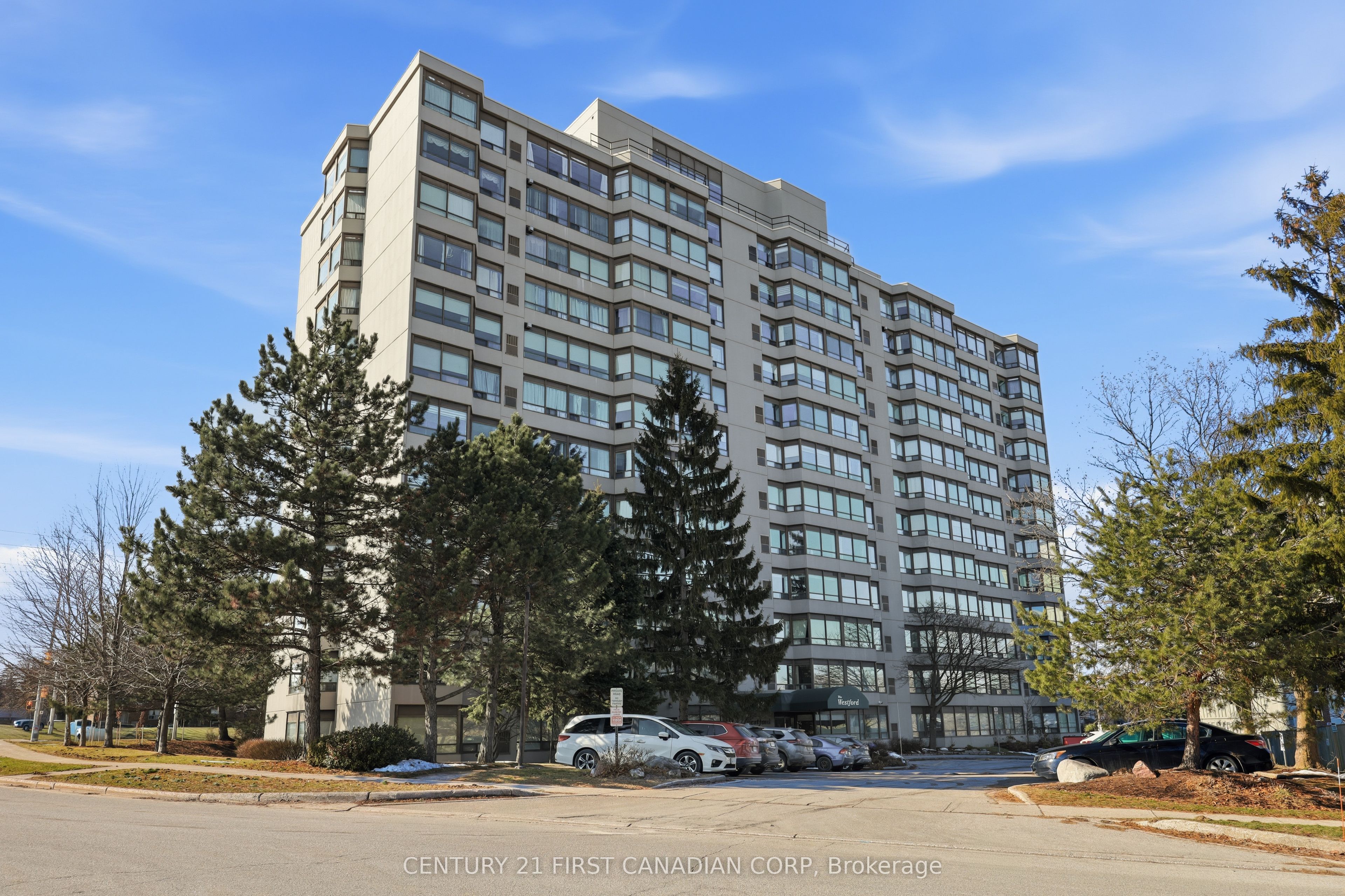 744 Wonderland Road S 306, London South, ON N6K 4K3
