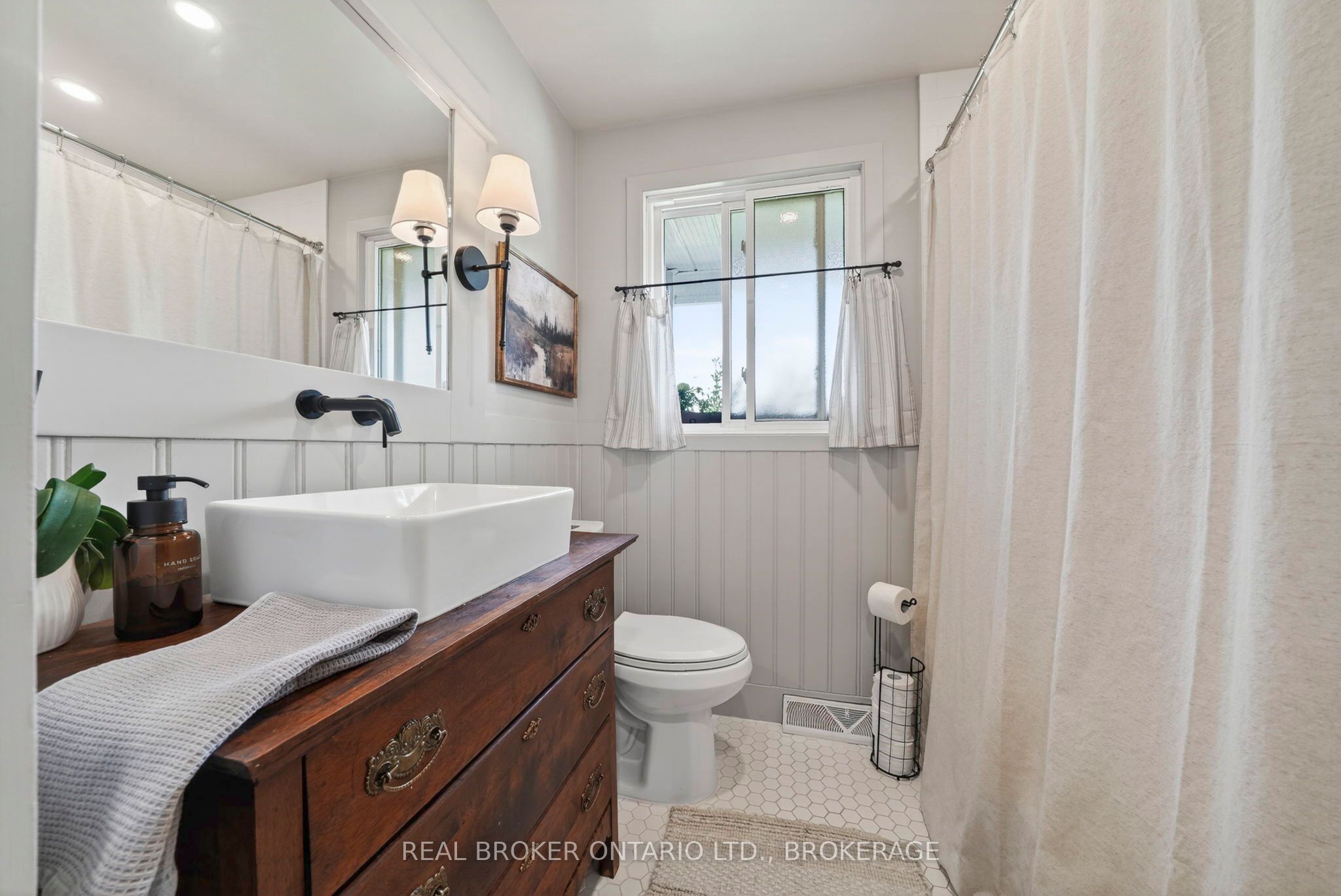 821 Haldimand Crescent, Cornwall, ON K6H 5C9
