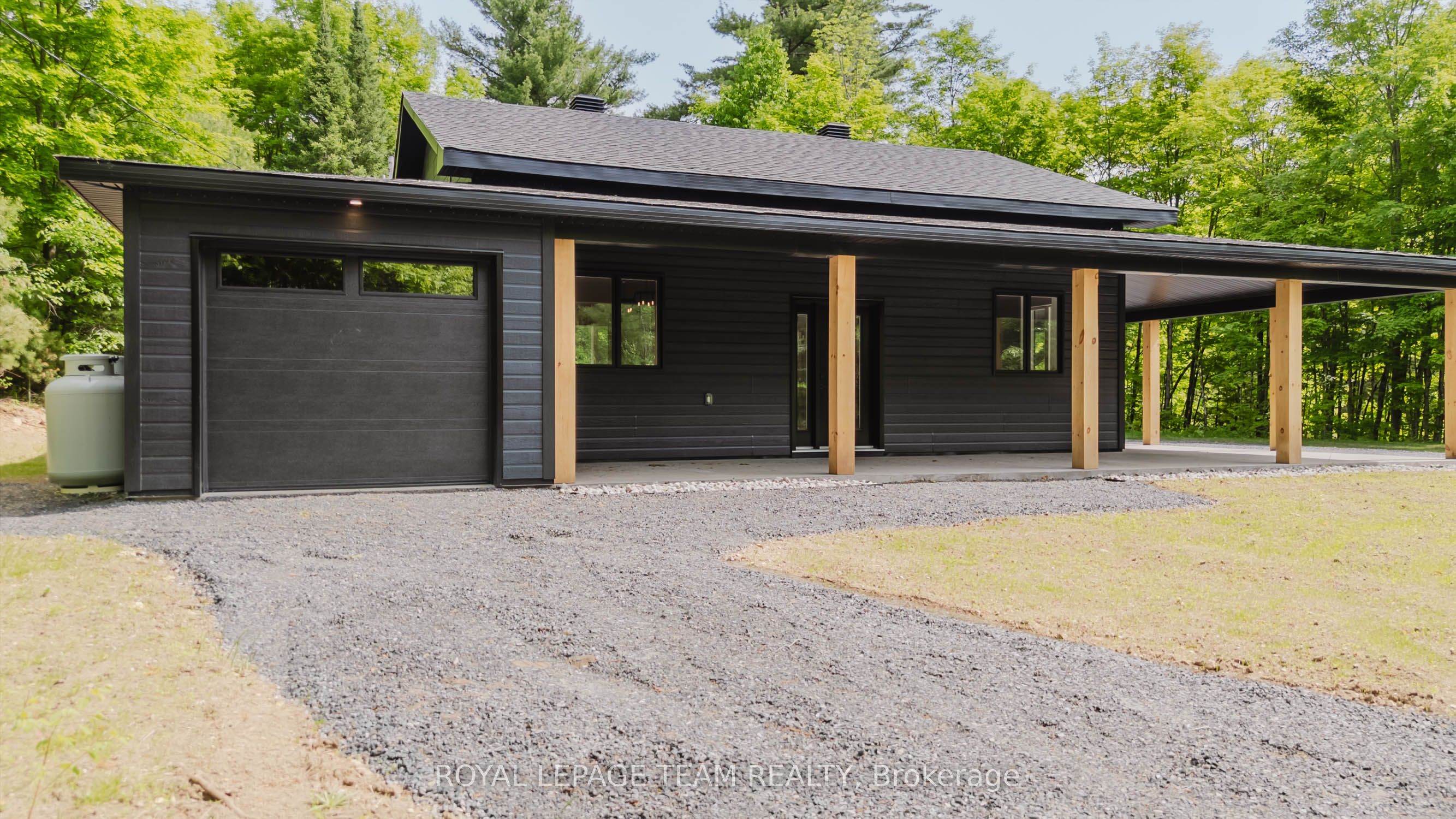 104 Fire Hall Crescent, Lanark Highlands, ON K0G 1K0