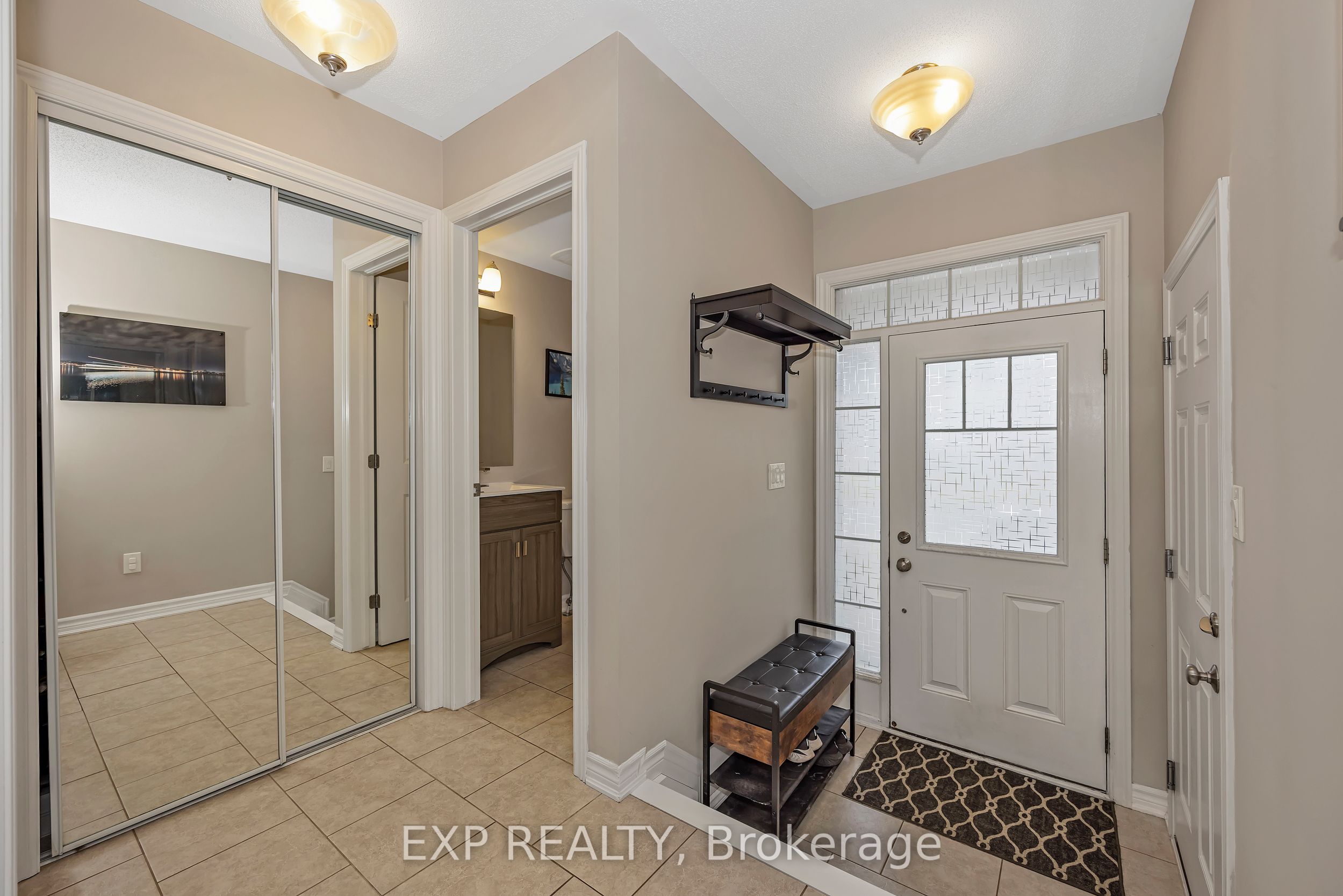 104 Conifer Creek Circle, Kanata, ON K2M 0L7
