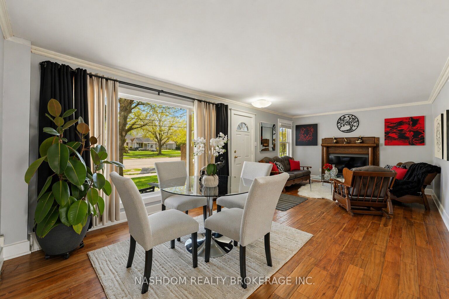 31 Hunter Street, Hamilton, ON L9H 1E5