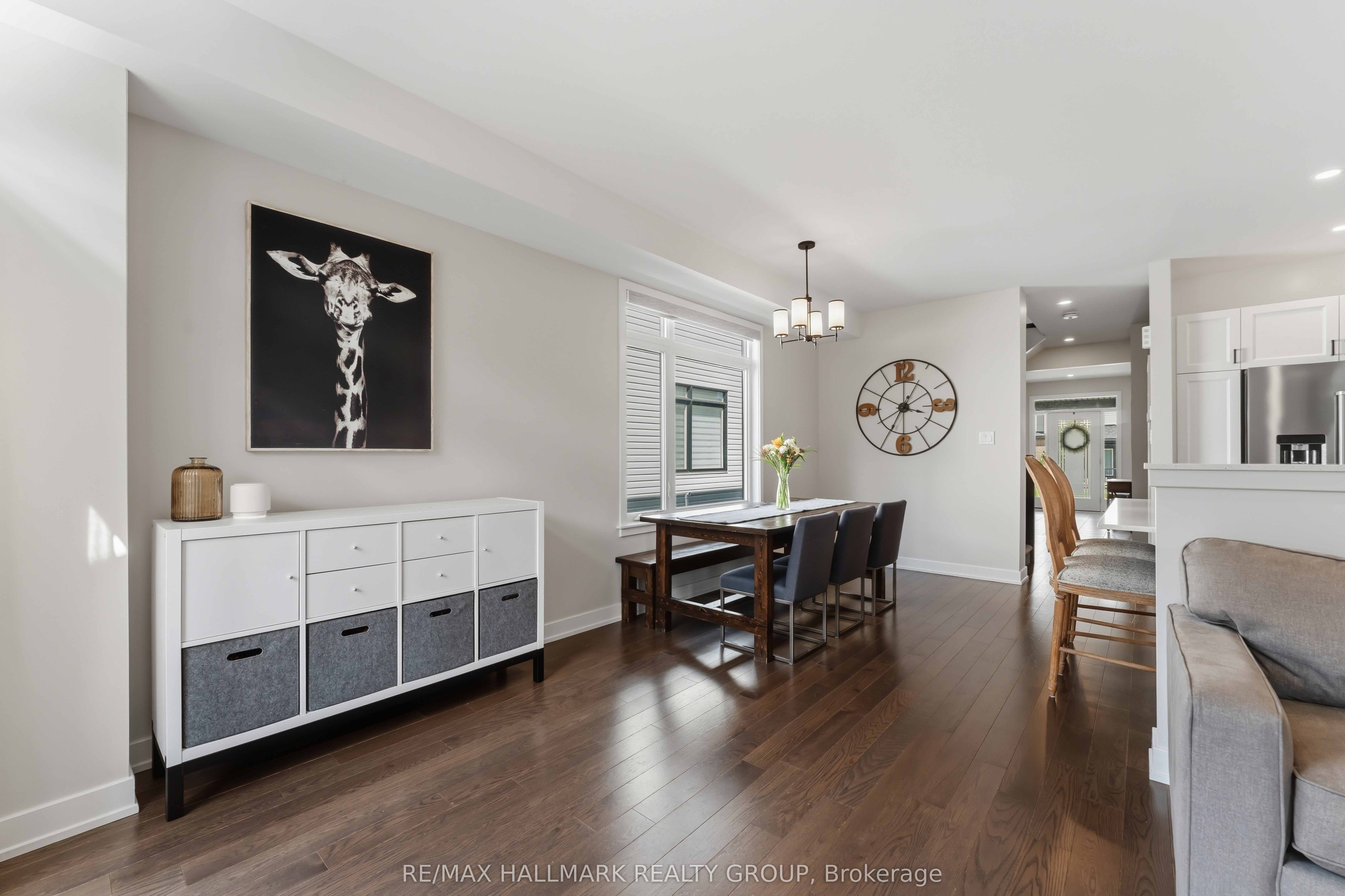 369 Broadridge Crescent, Orleans - Convent Glen and Area, ON K1W 0M1