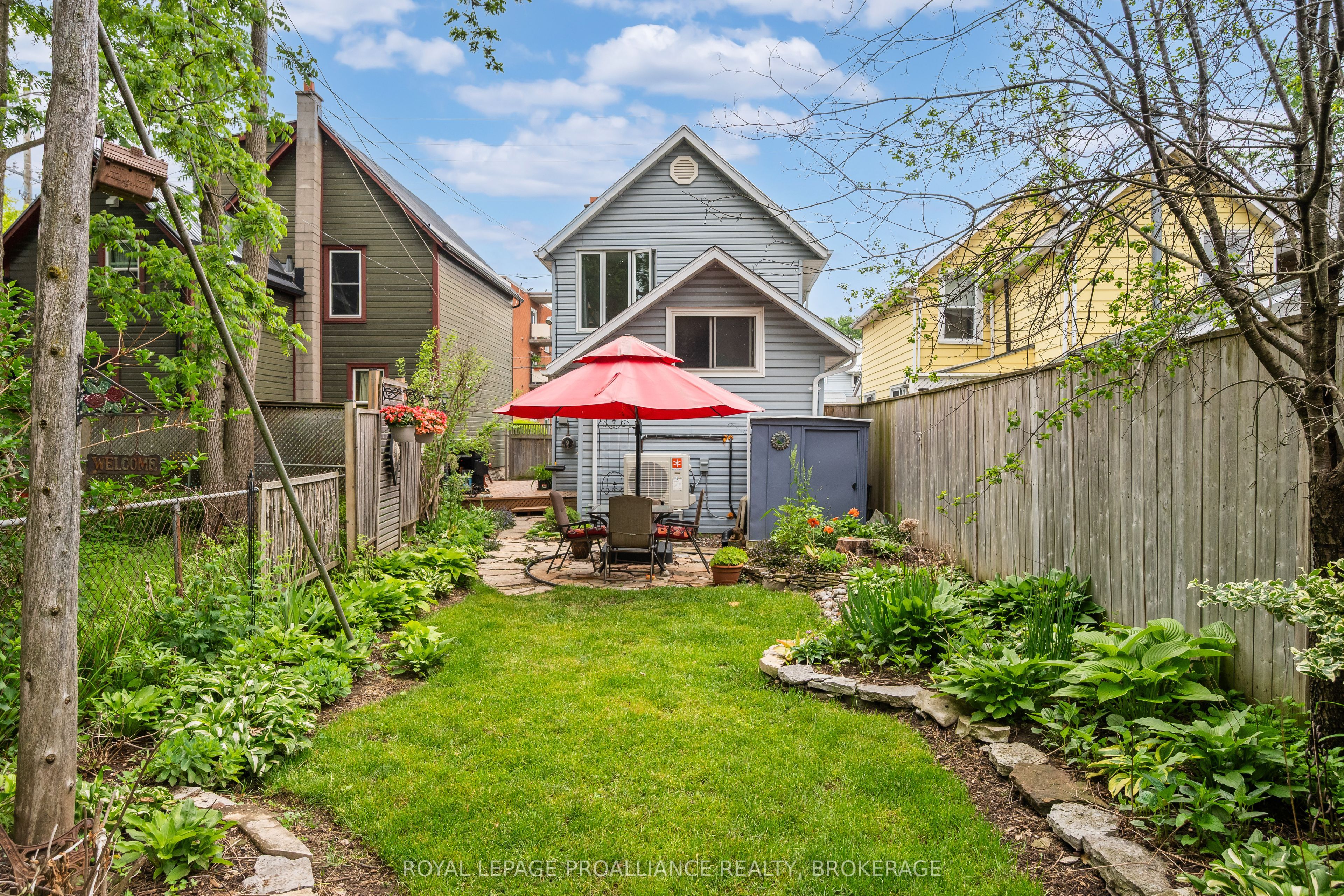115 James Street, Kingston, ON K7K 1Z5