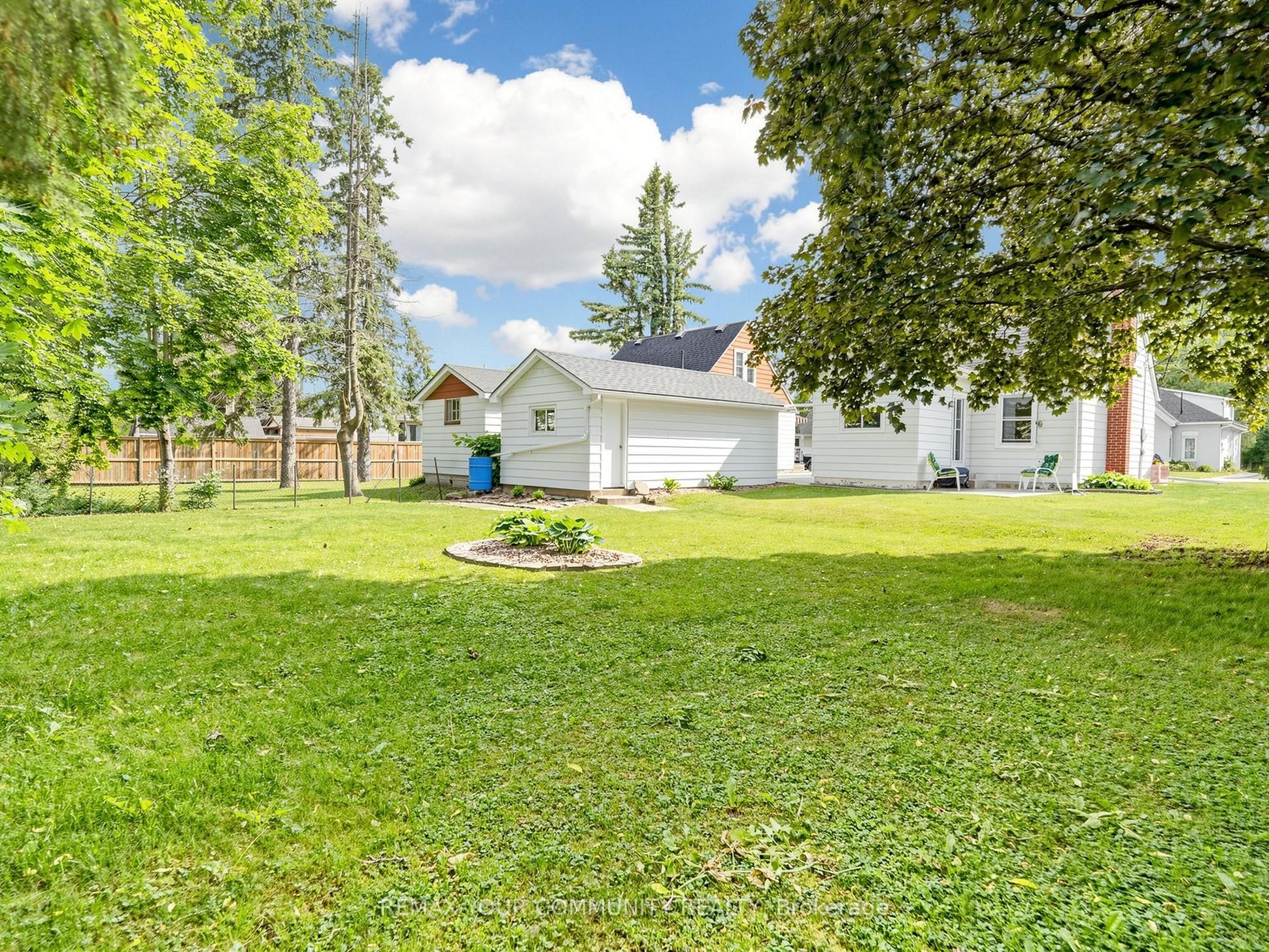 17 Colborne Street E, Kawartha Lakes, ON K9V 1K2
