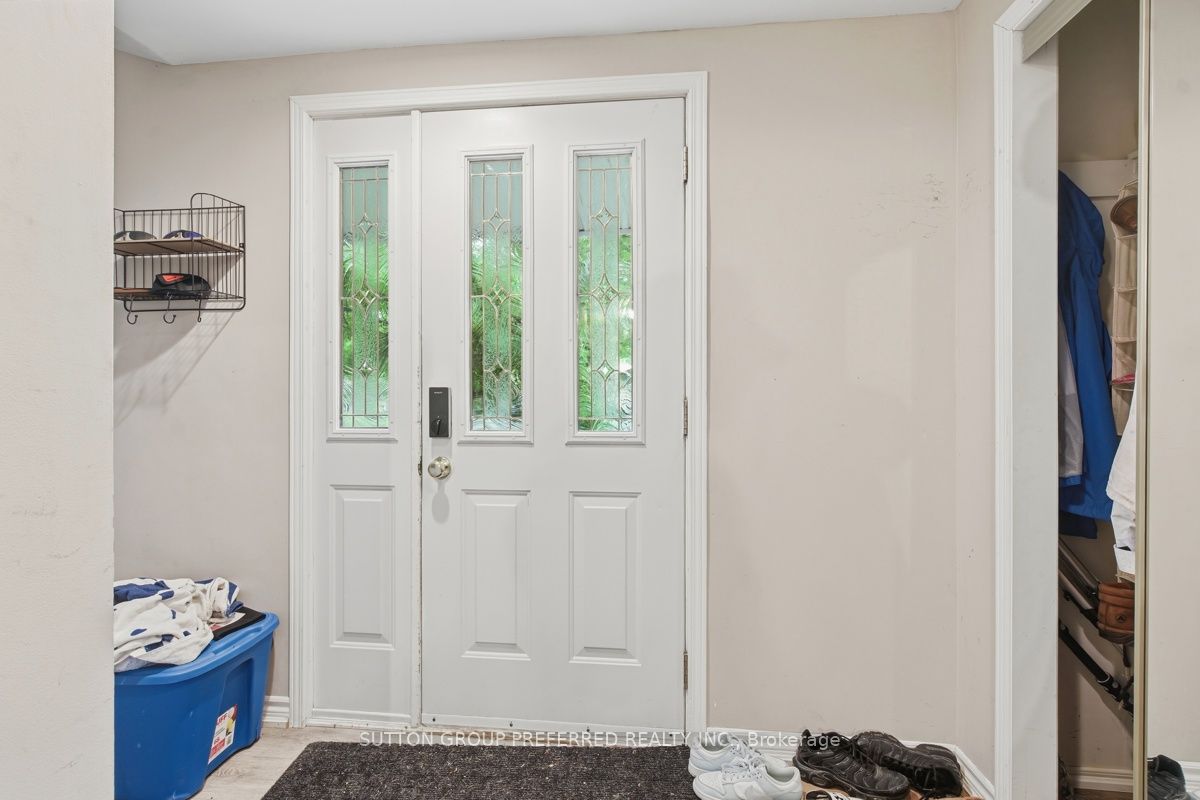 569 VISCOUNT Road, London South, ON N6J 2Y1
