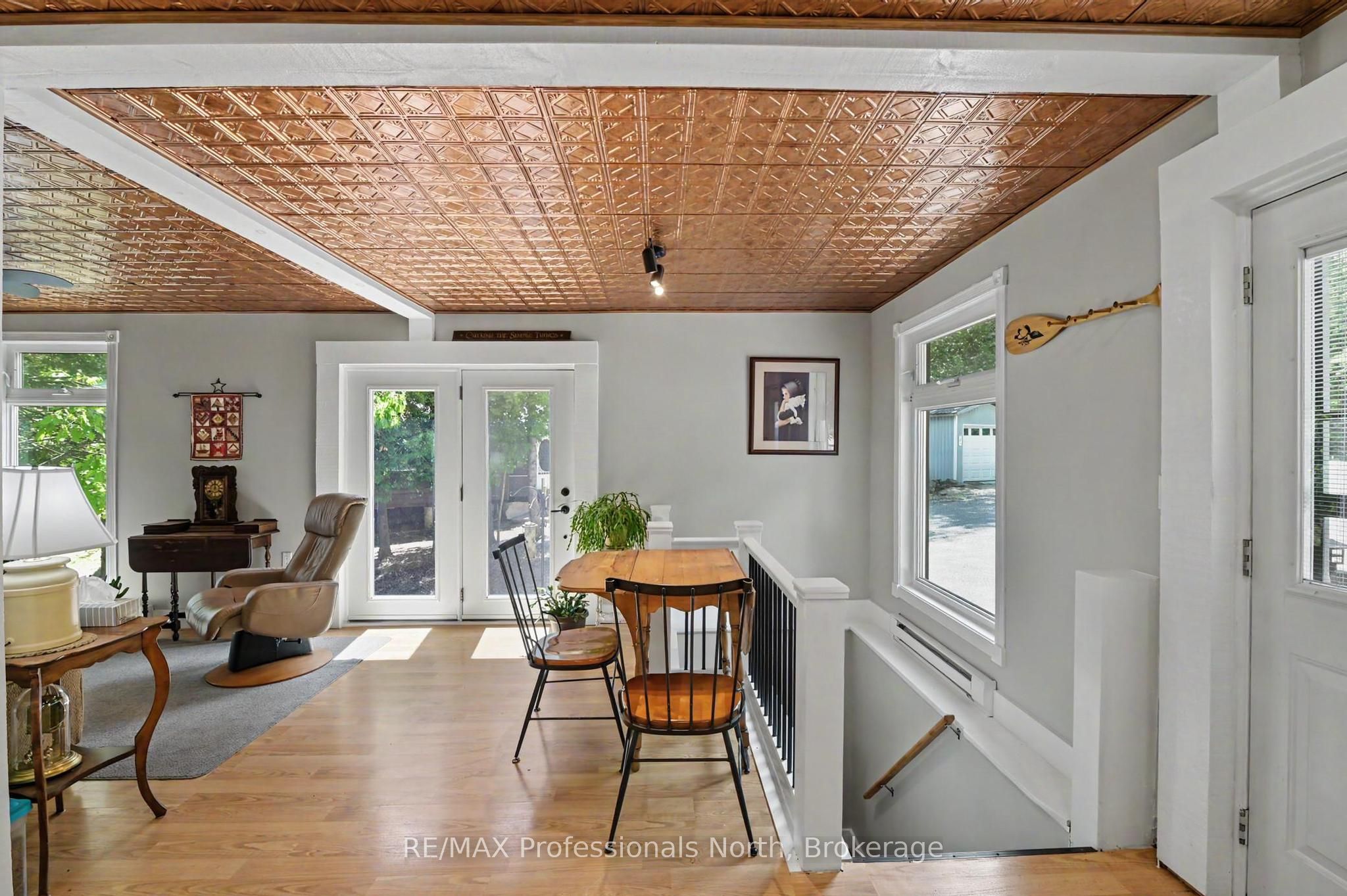 1010 Cordova Road, Highlands East, ON K0L 2Y0