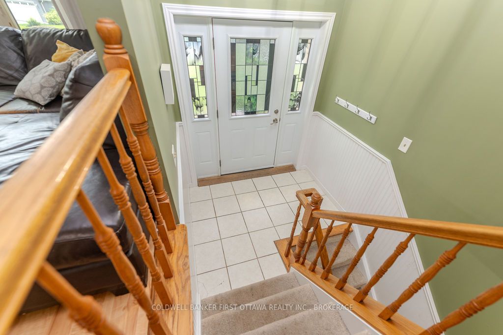 912 Safari Drive, Kingston, ON K7M 6X5
