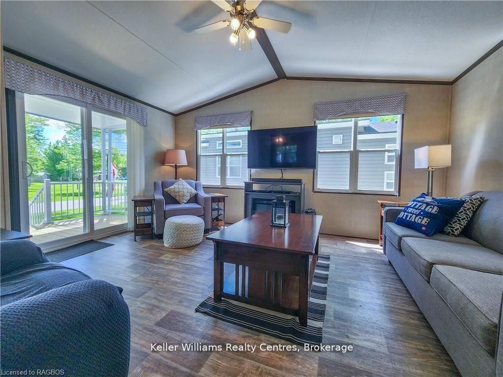 13 Southline Avenue 157, Huron-Kinloss, ON N2Z 2X5