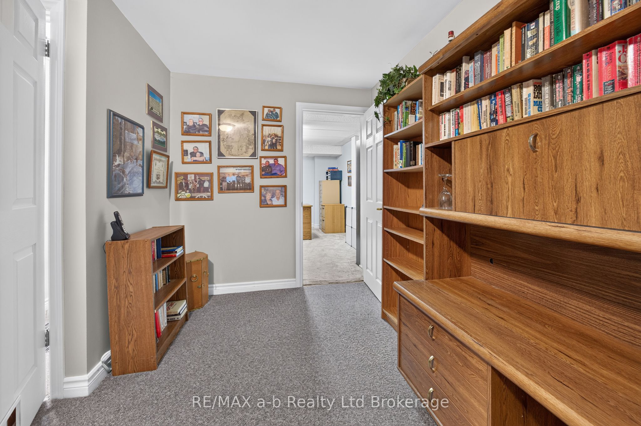 32 Wilkins Crescent, Tillsonburg, ON N4G 5M6