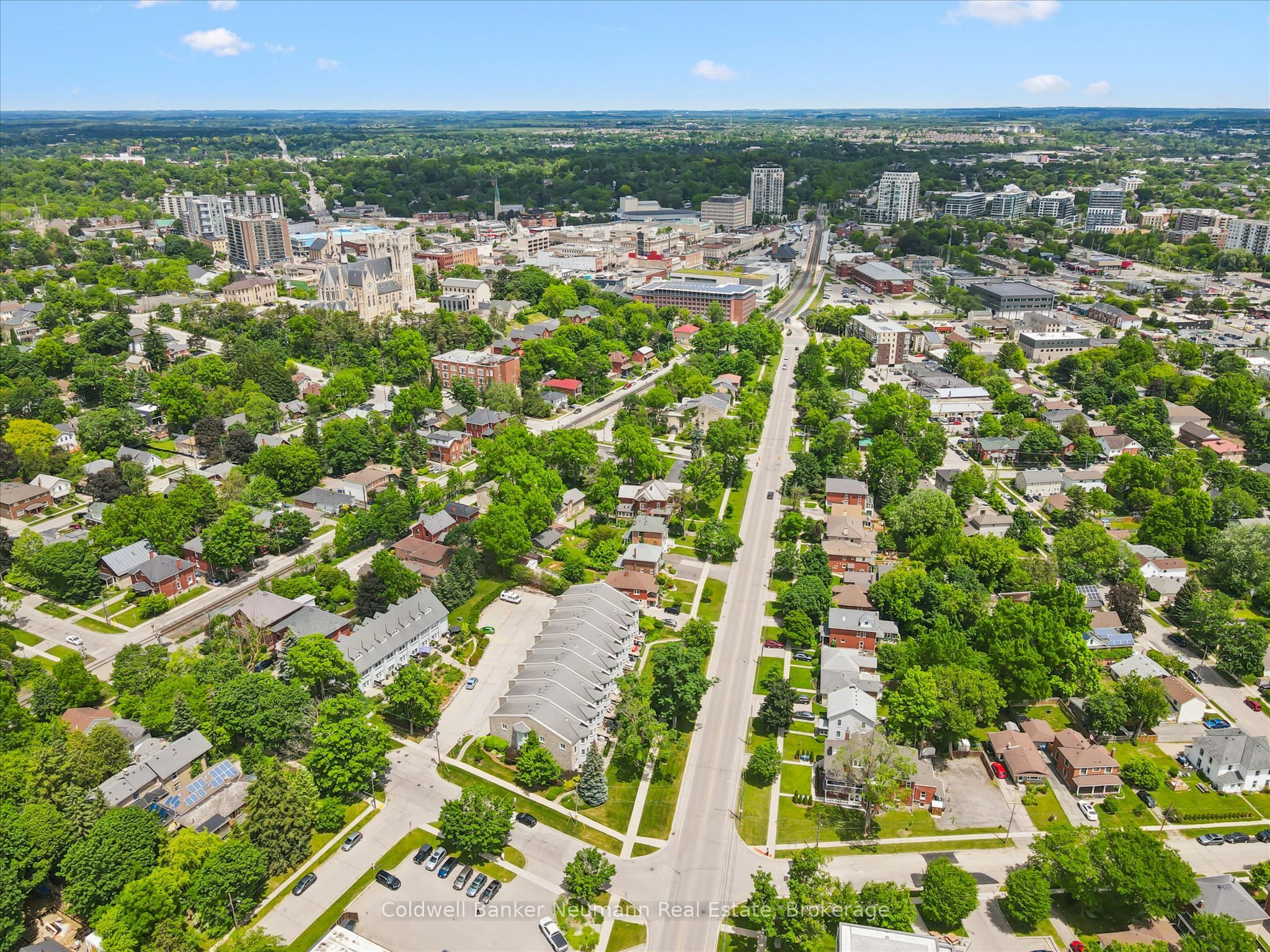 12 Glasgow Street S 4, Guelph, ON N1H 4T5
