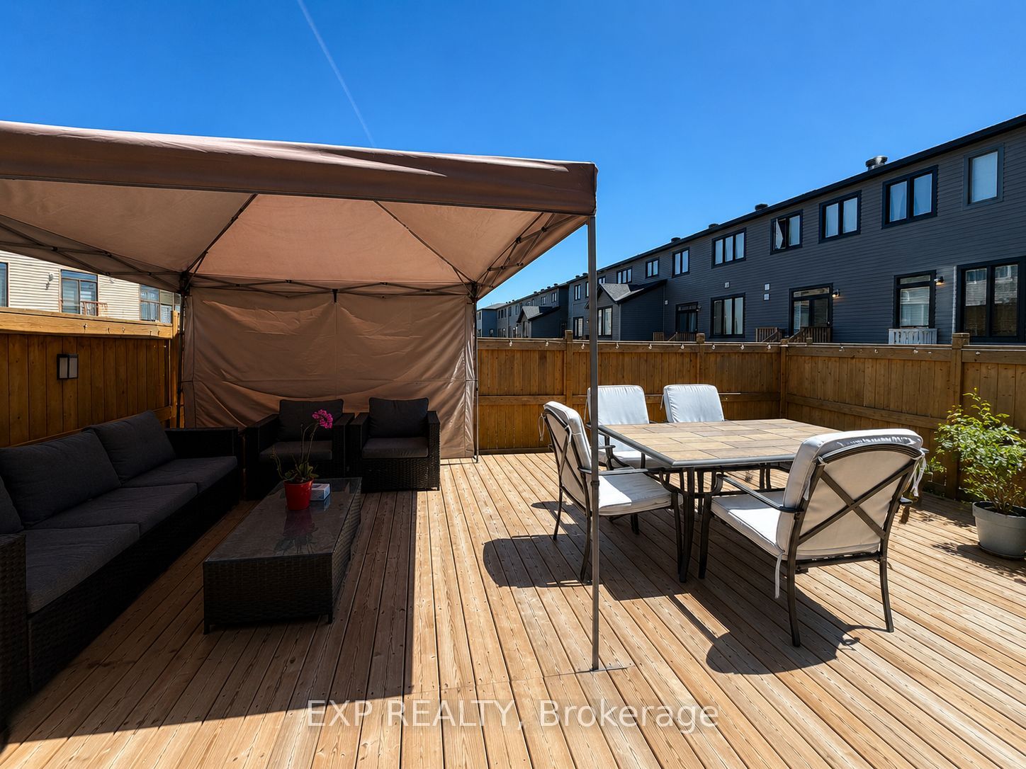 647 Crevier Walk, Orleans - Convent Glen and Area, ON K1W 0M7