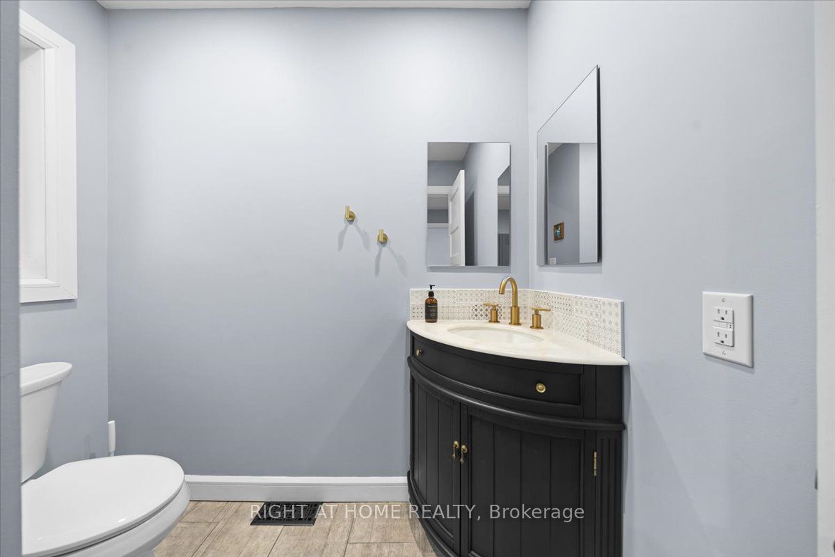 321 Stanley Crescent, Russell, ON K4R 1E5