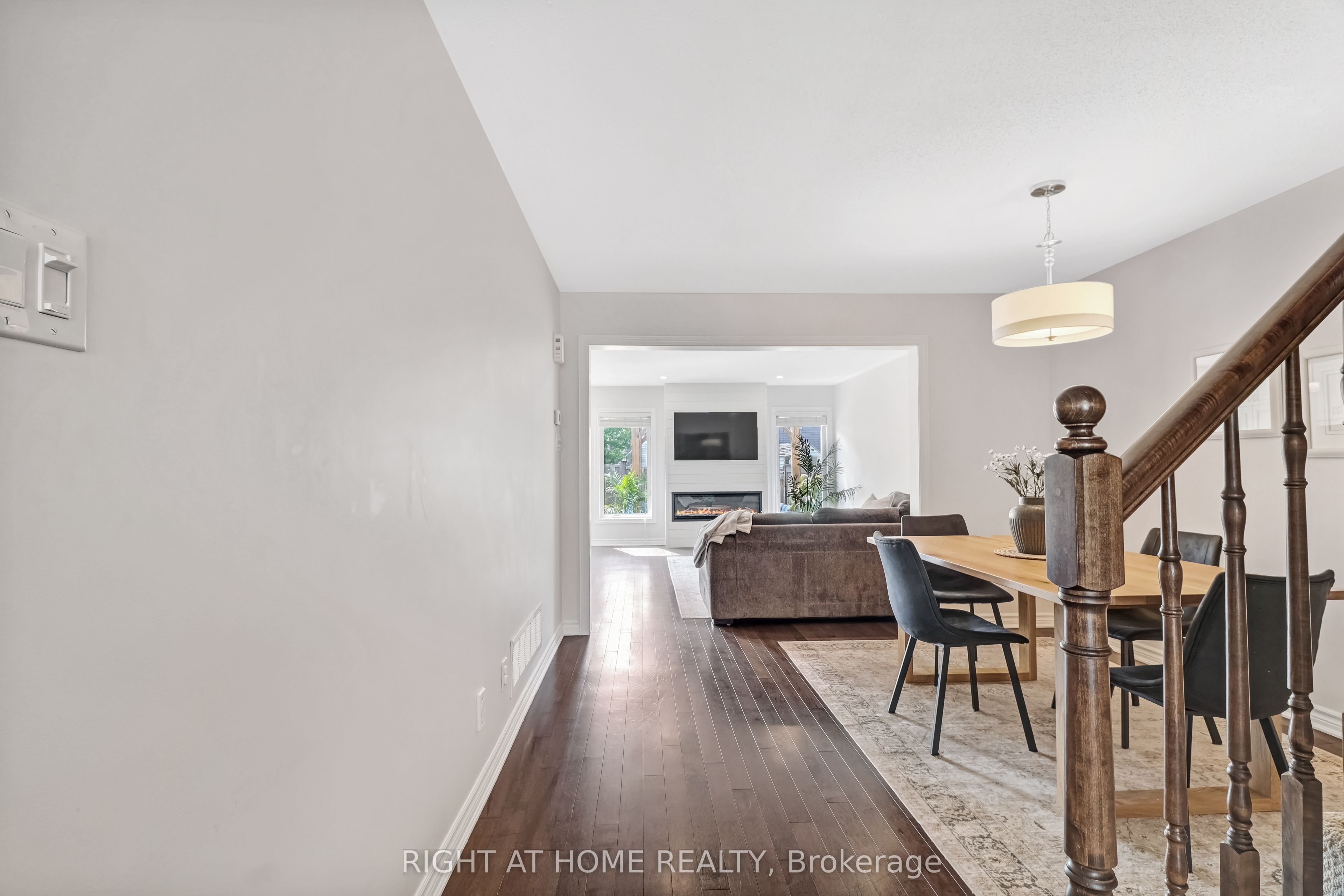 1896 MAPLE GROVE Road, Stittsville - Munster - Richmond, ON K2S 0W6