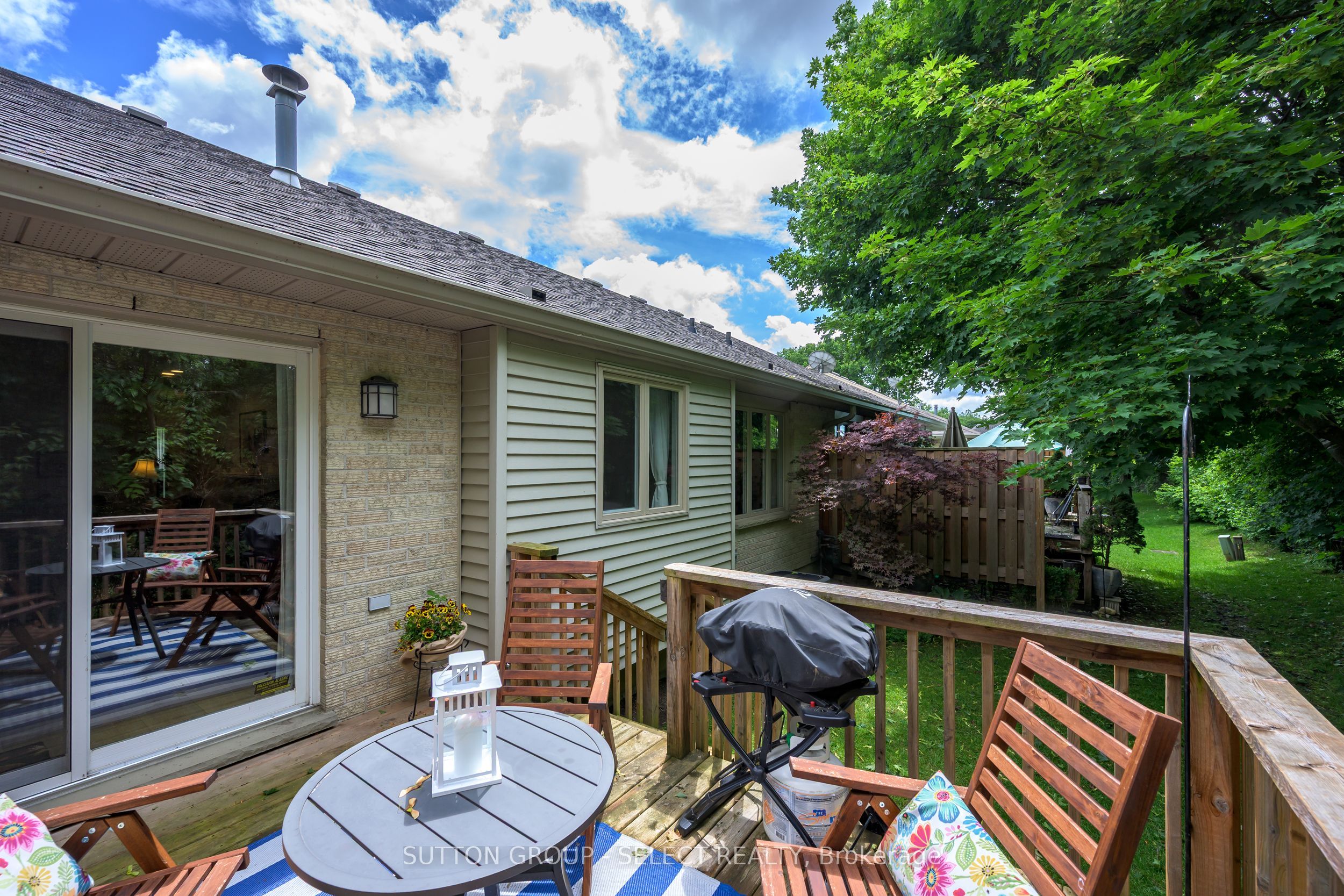 99 Edgevalley Road 43, London East, ON N5Y 5N1
