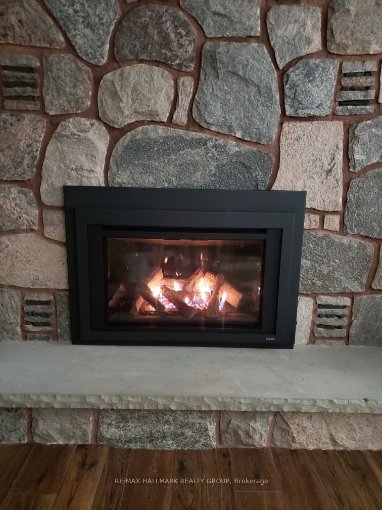 9950 Round Lake Road, Laurentian Valley, ON K8A 0K5
