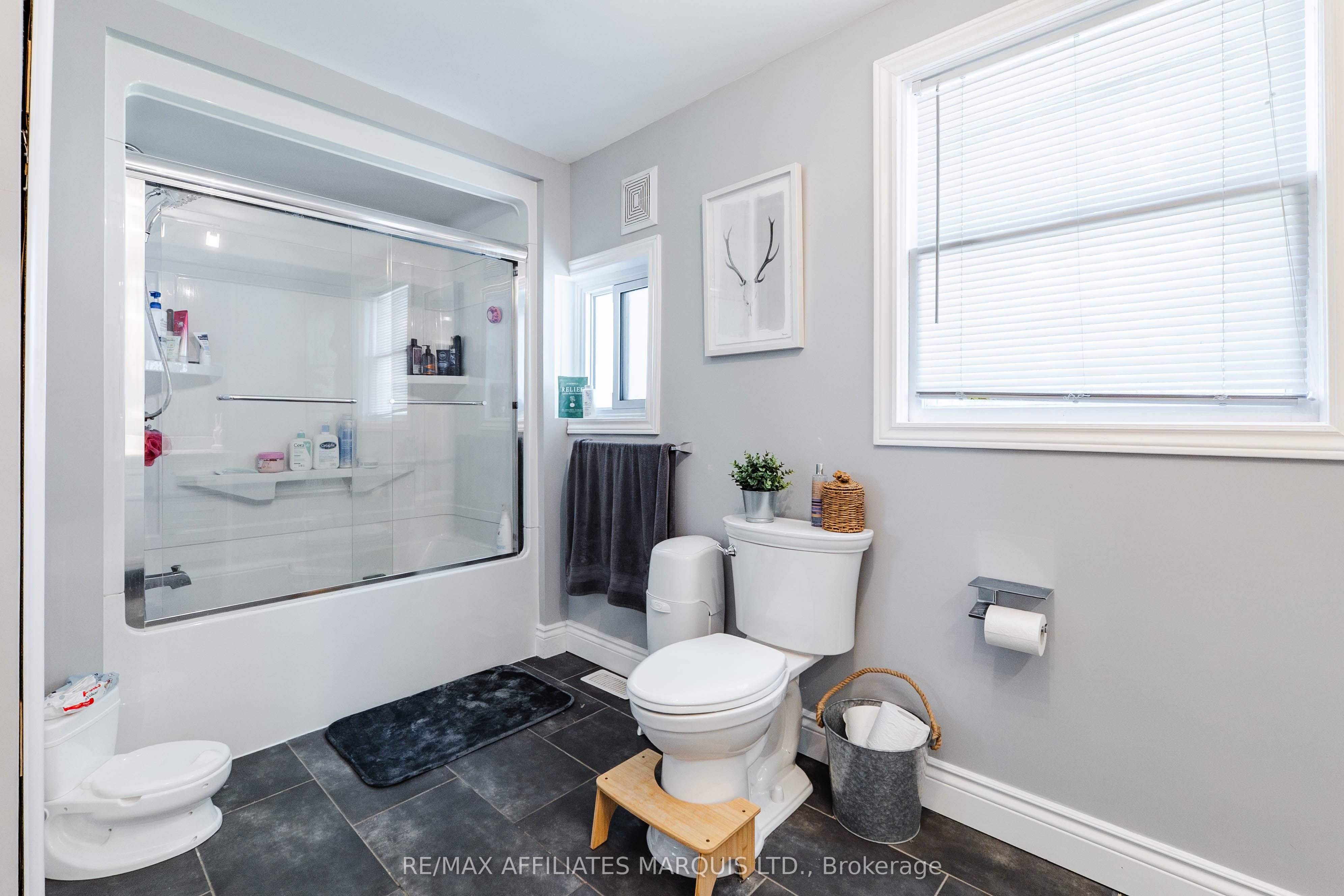 1605 Queen Street, Cornwall, ON K6J 1R7