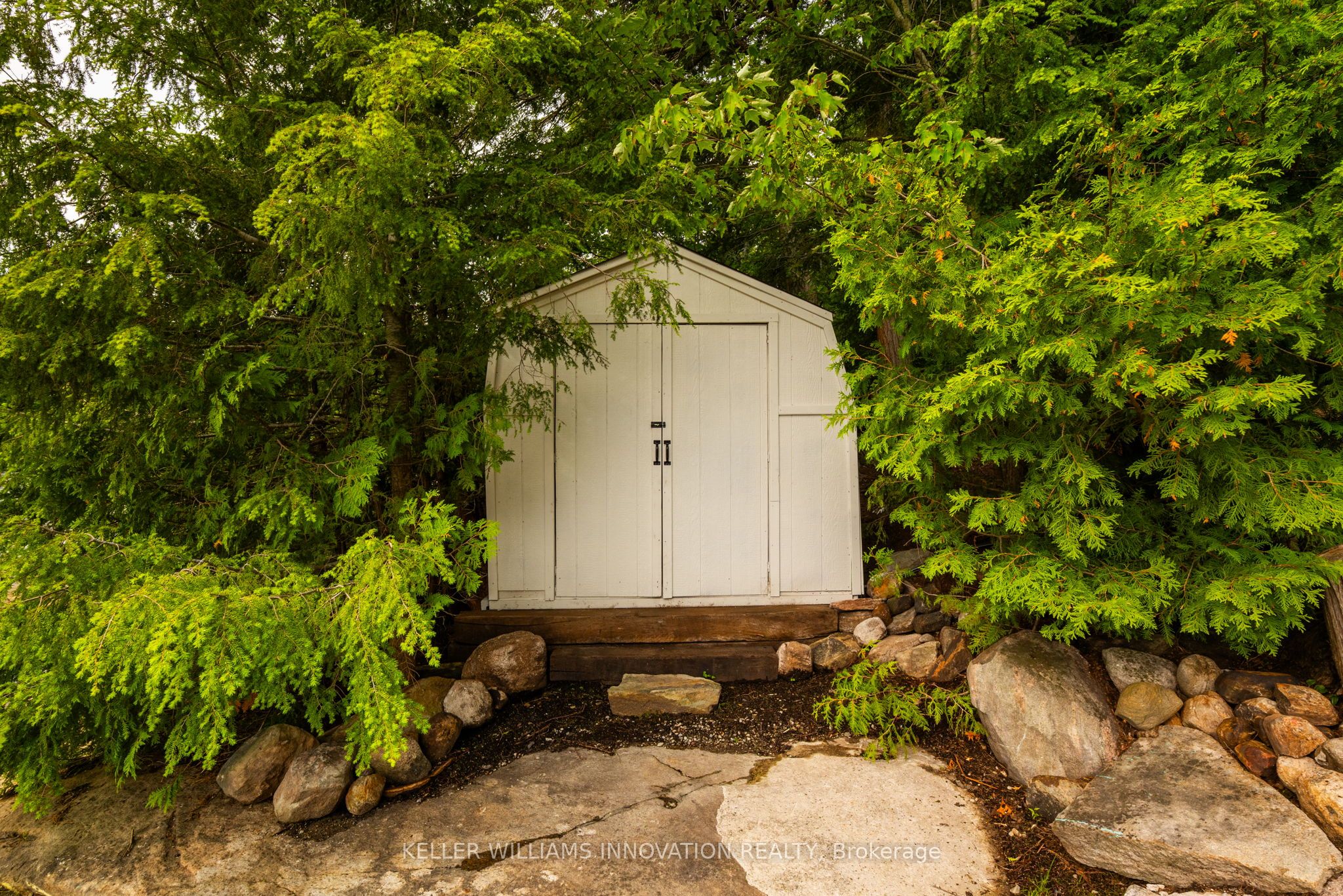 1357 Dickie Lake Road, Lake of Bays, ON P0B 1A0