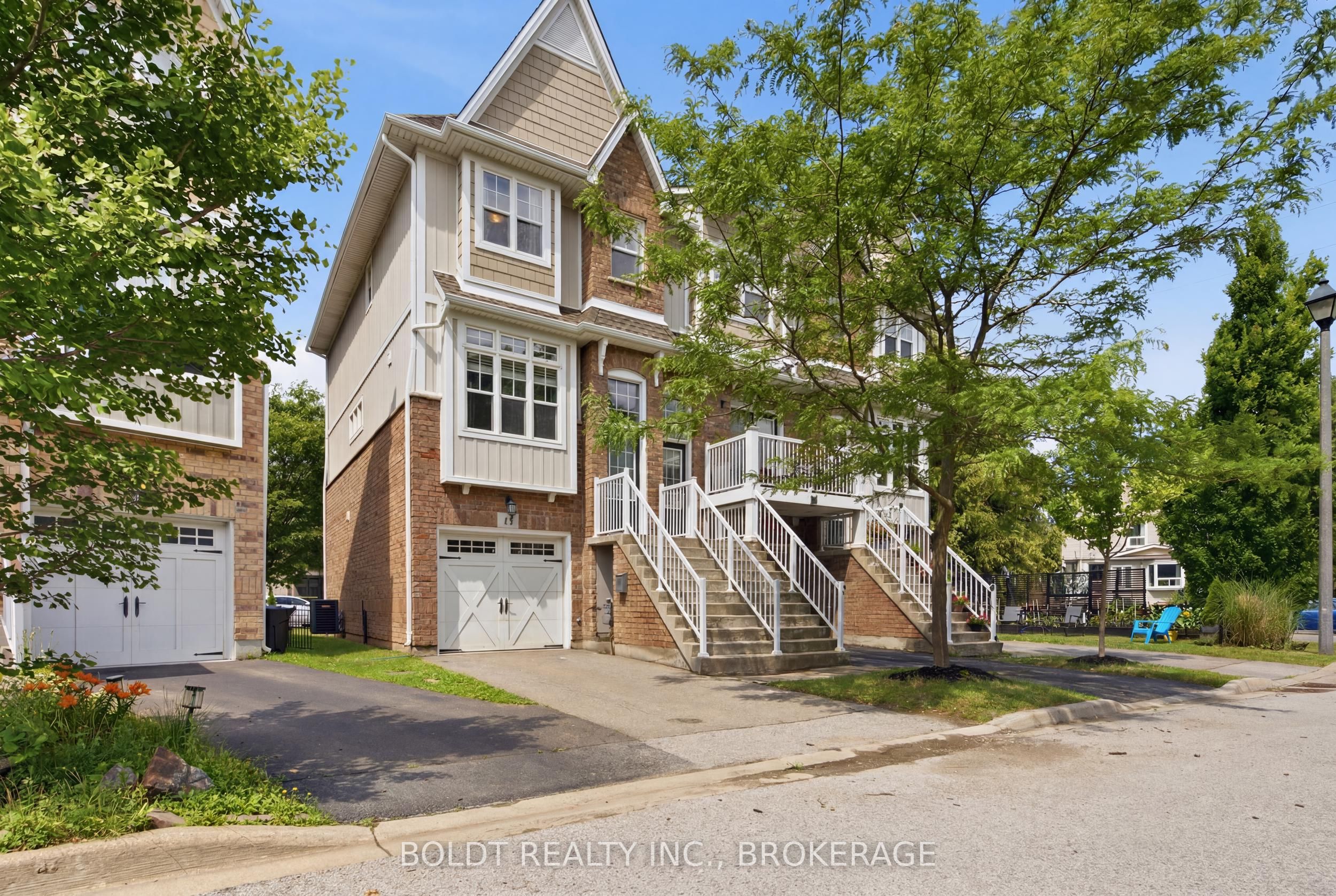 41 Durksen Drive, St. Catharines, ON L2R 0A7