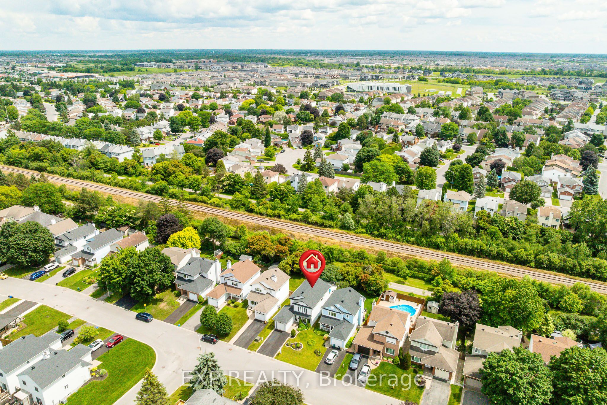 26 Vesta Street, Barrhaven, ON K2J 3Y9